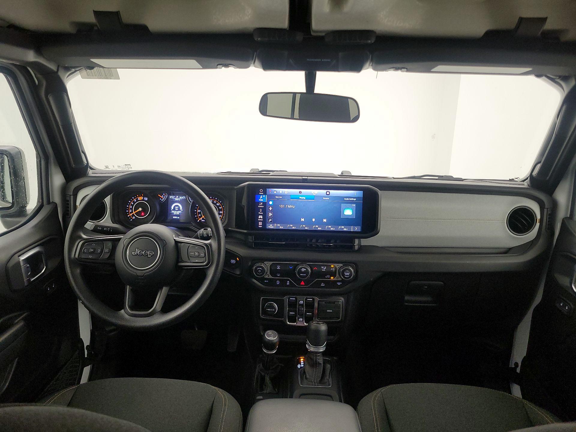Thumbnail: 2025 Jeep Wrangler - 9