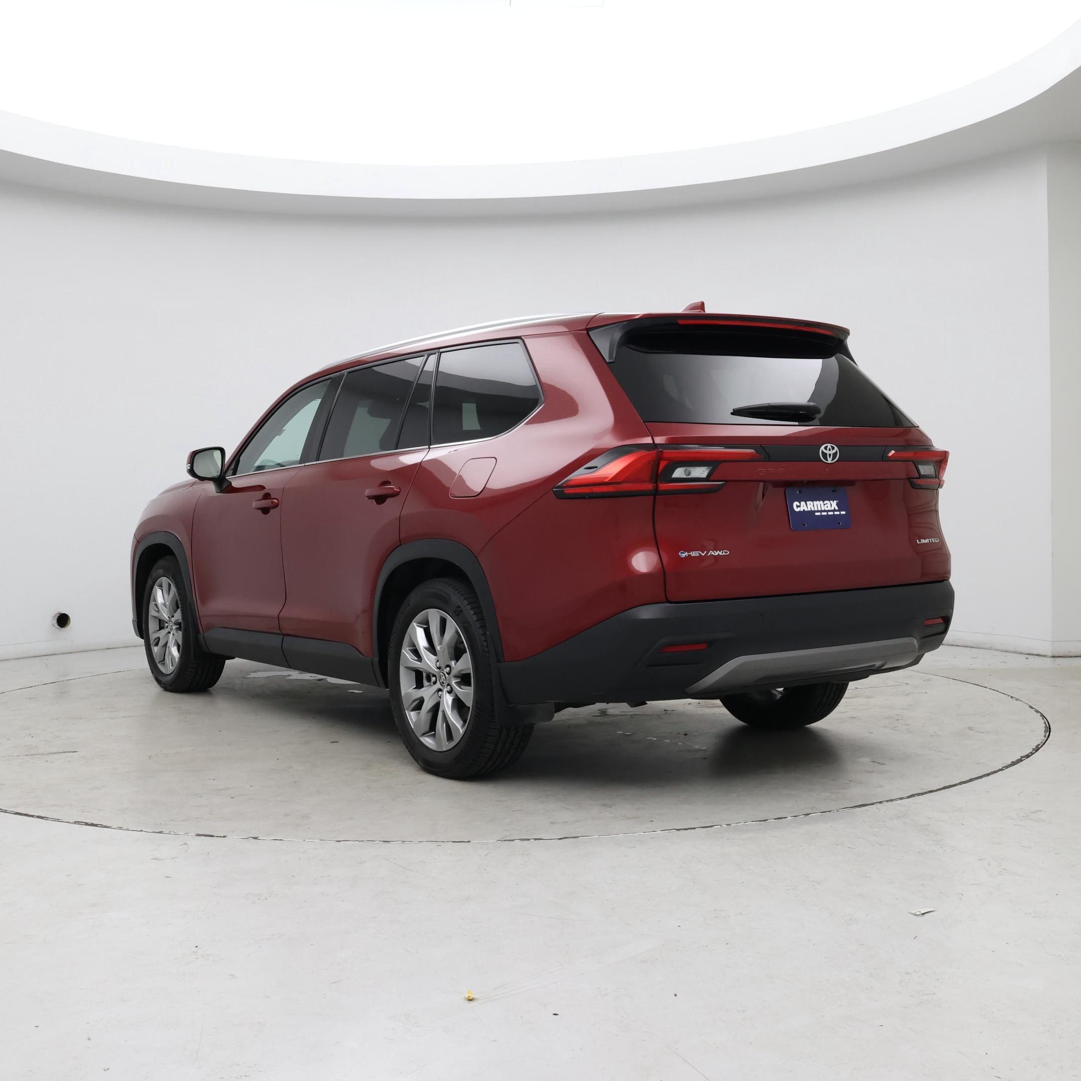 Thumbnail: 2024 Toyota Highlander - 2