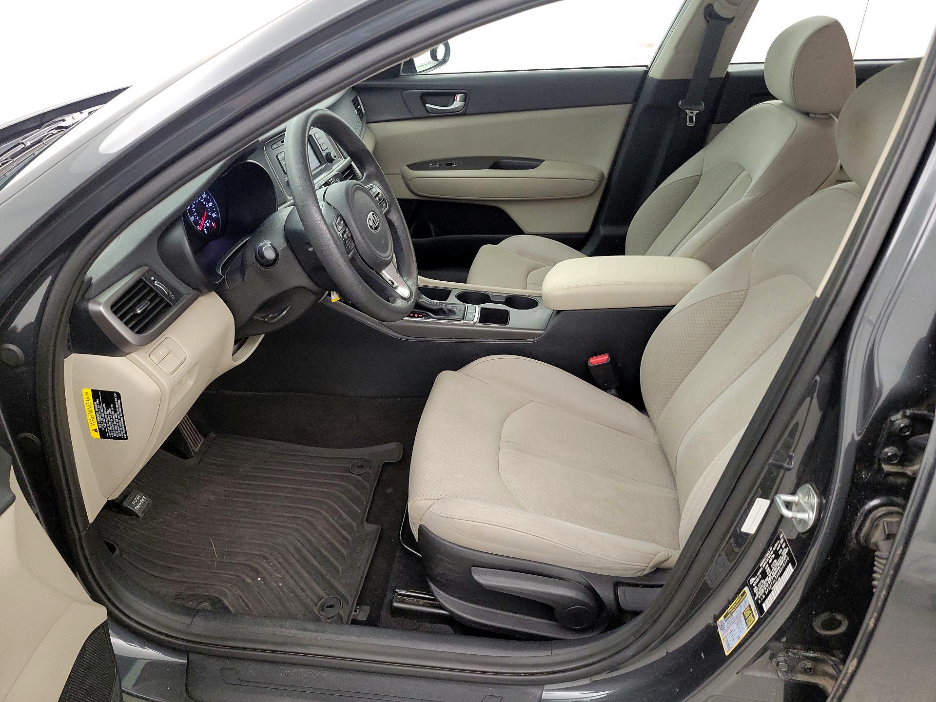 Thumbnail: 2016 Kia Optima - 11