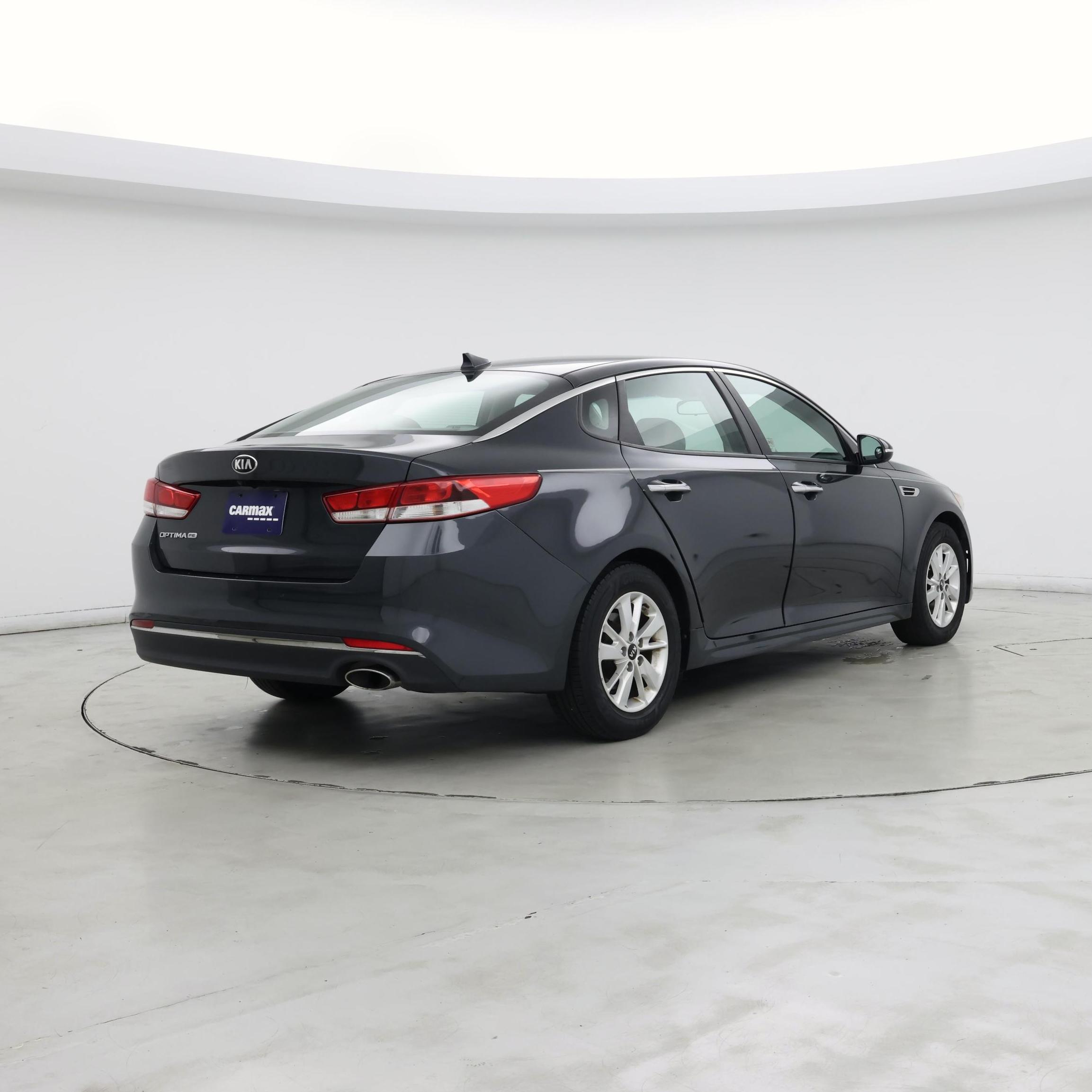 Thumbnail: 2016 Kia Optima - 8