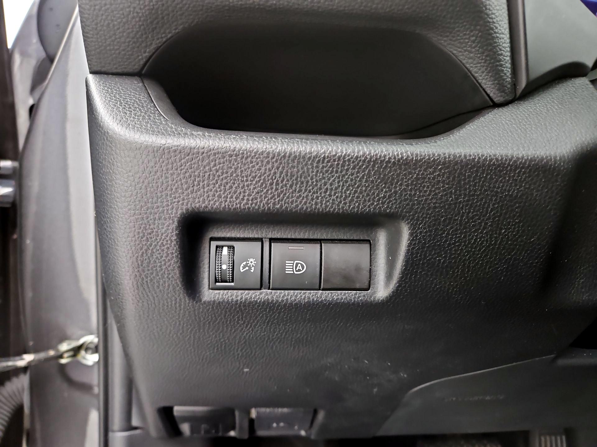 Thumbnail: 2023 Toyota RAV4 - 13