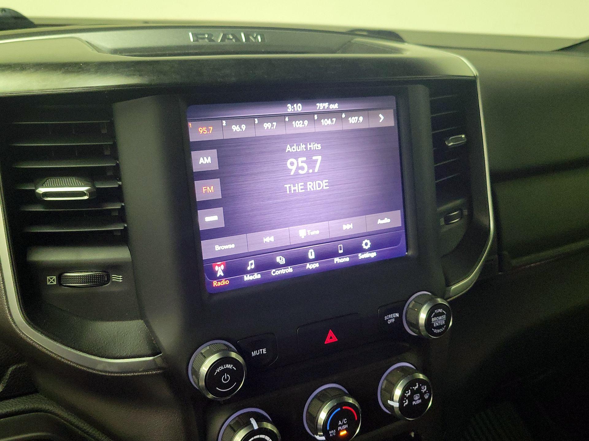 Thumbnail: 2019 RAM 1500 - 15