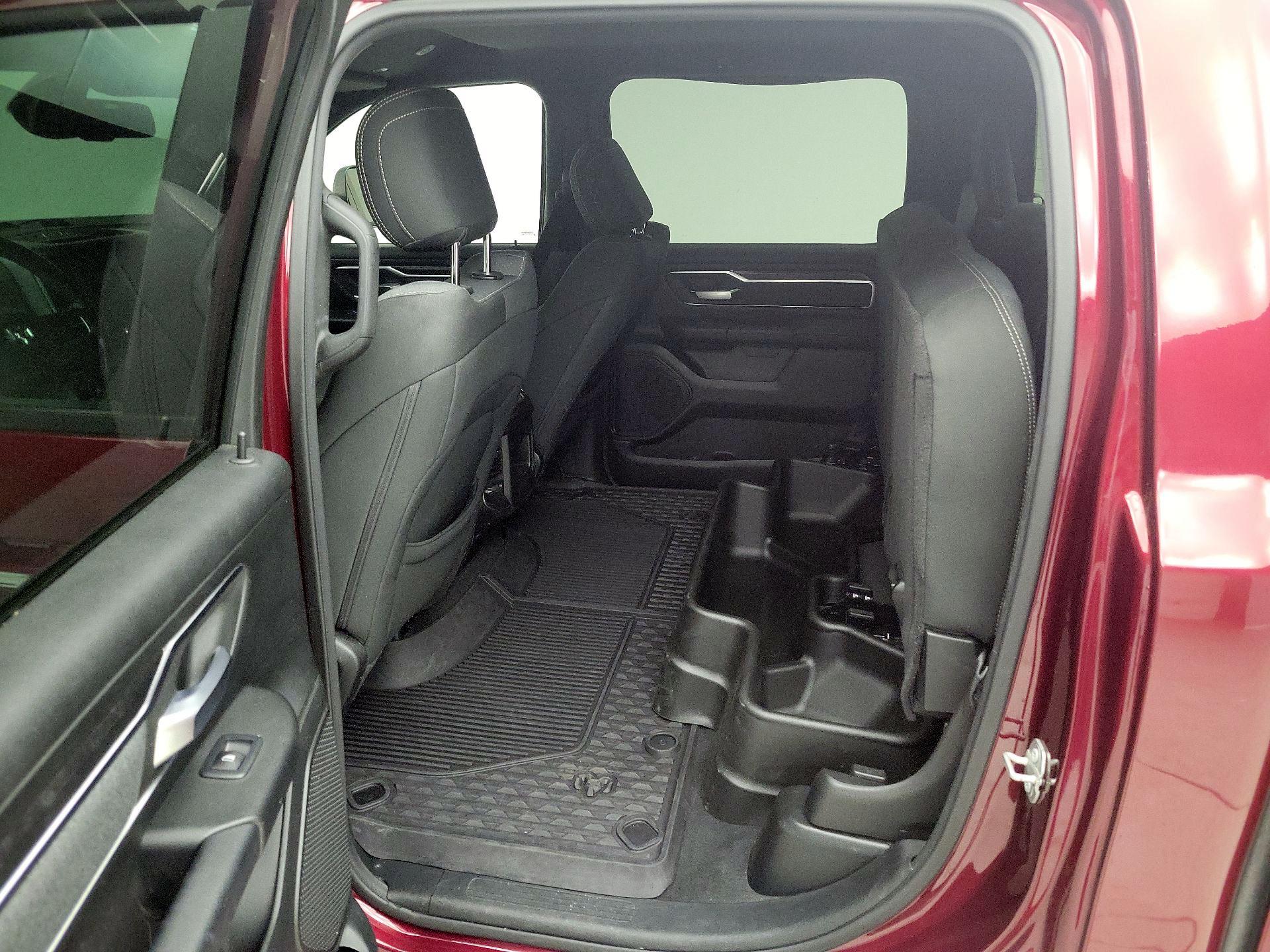 Thumbnail: 2019 RAM 1500 - 19