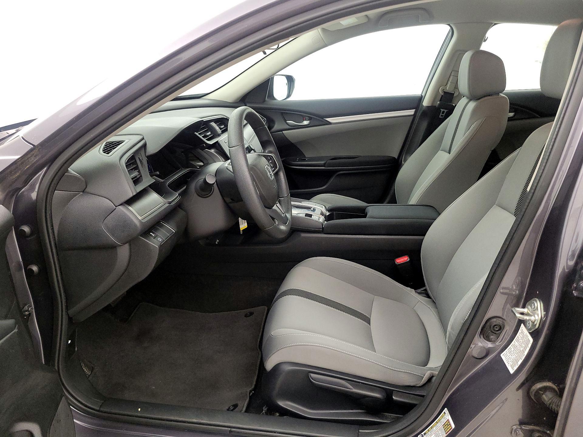 Thumbnail: 2016 Honda Civic - 11