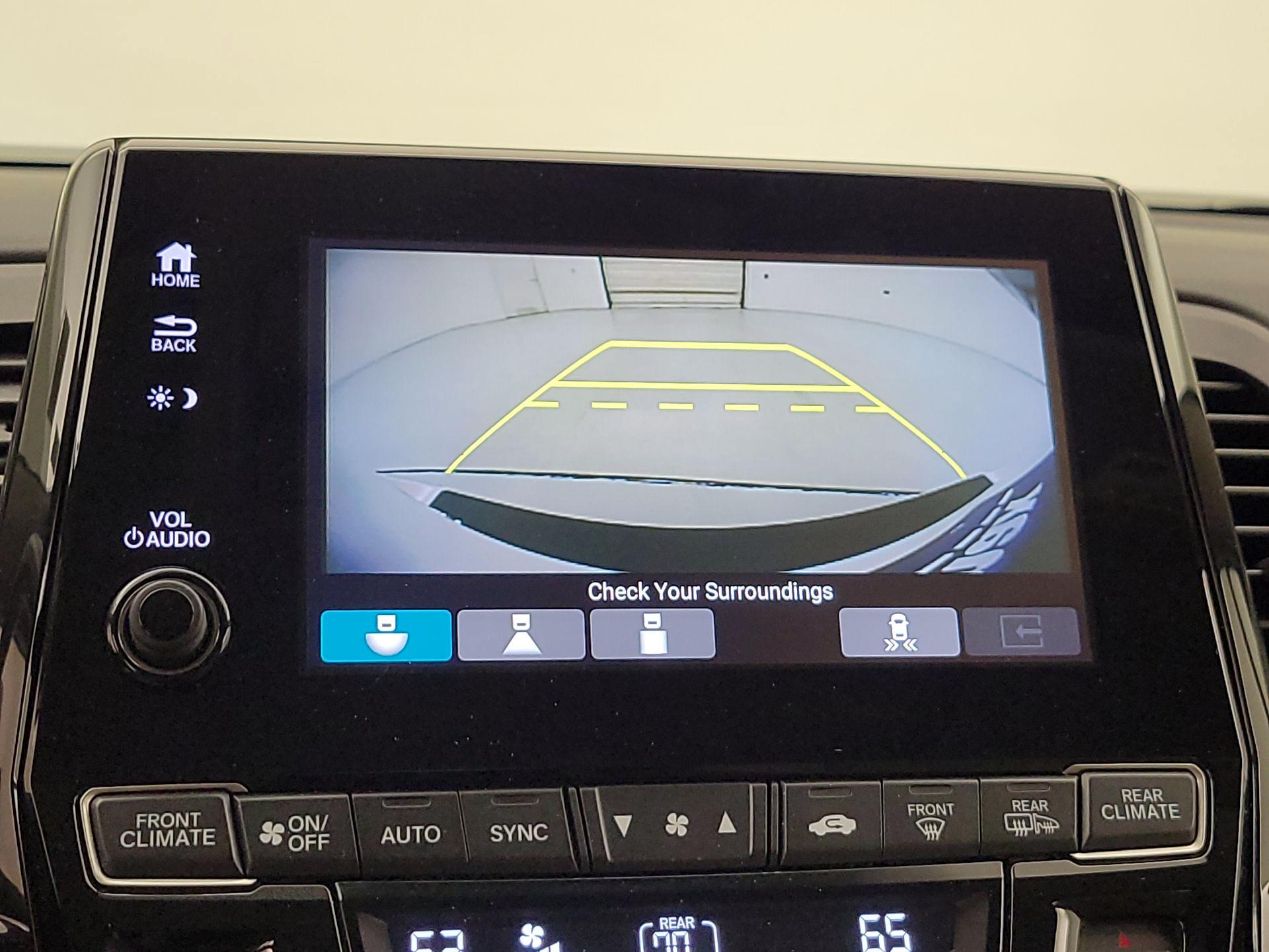 Thumbnail: 2019 Honda Odyssey - 15