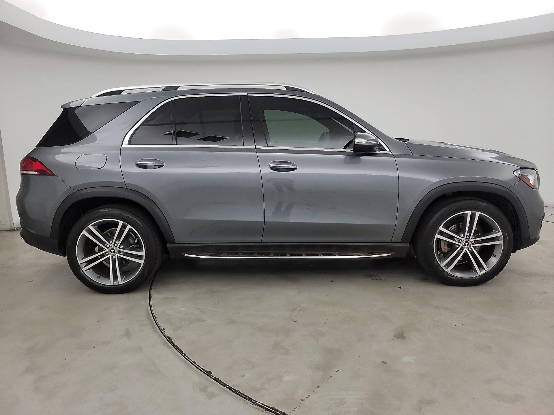 Thumbnail: 2021 Mercedes-Benz GLE - 4