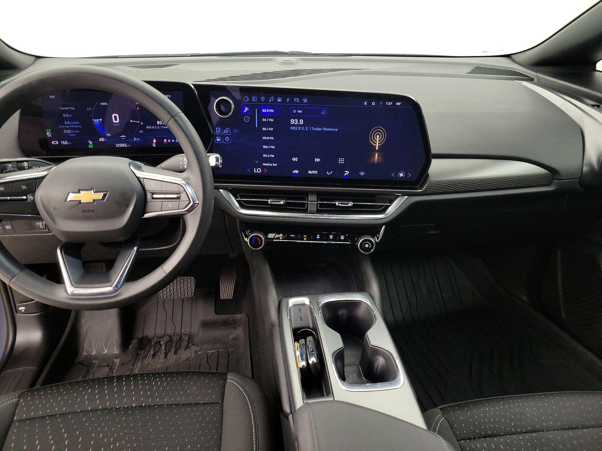 Thumbnail: 2025 Chevrolet Equinox - 9