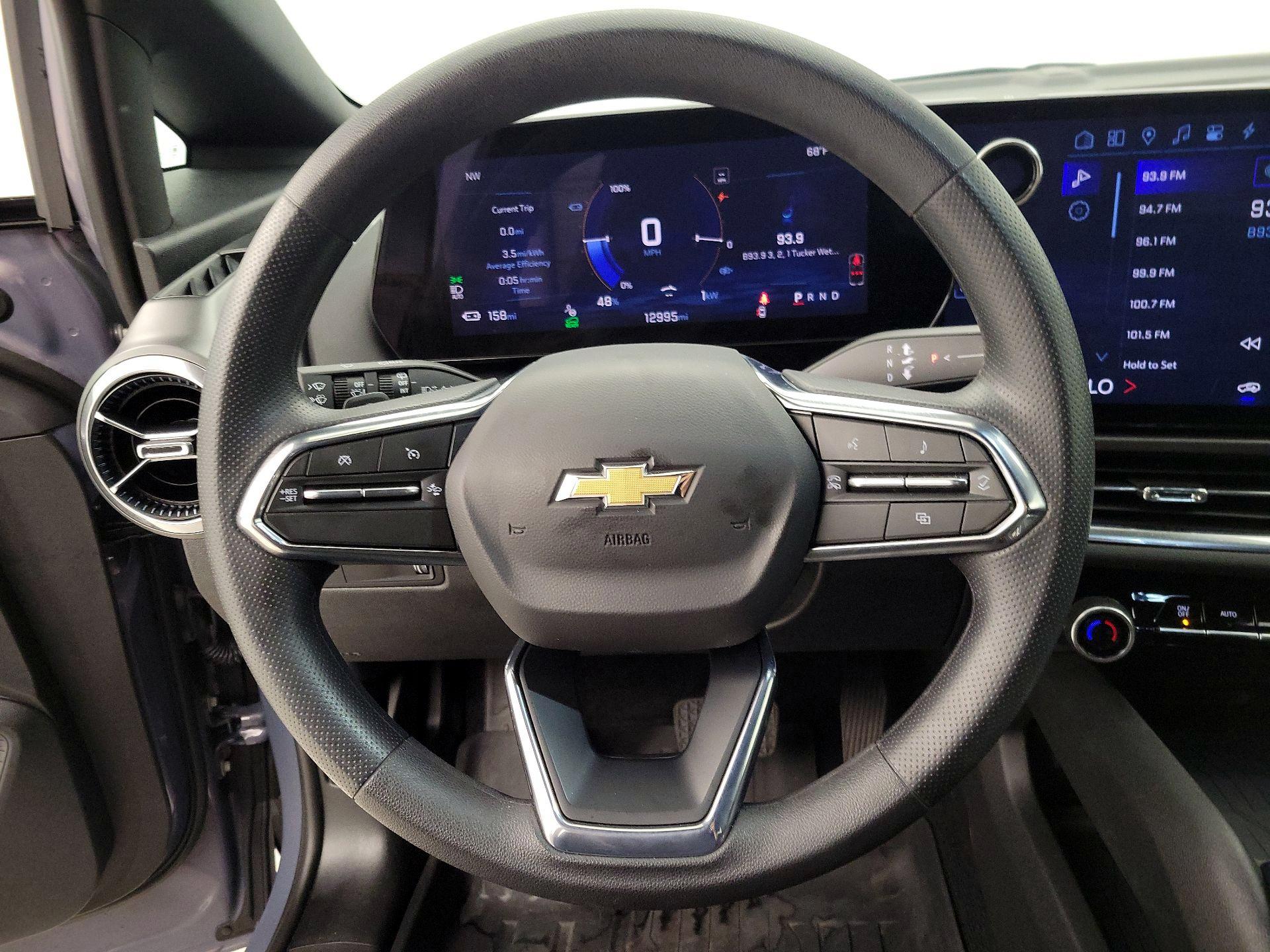Thumbnail: 2025 Chevrolet Equinox - 10