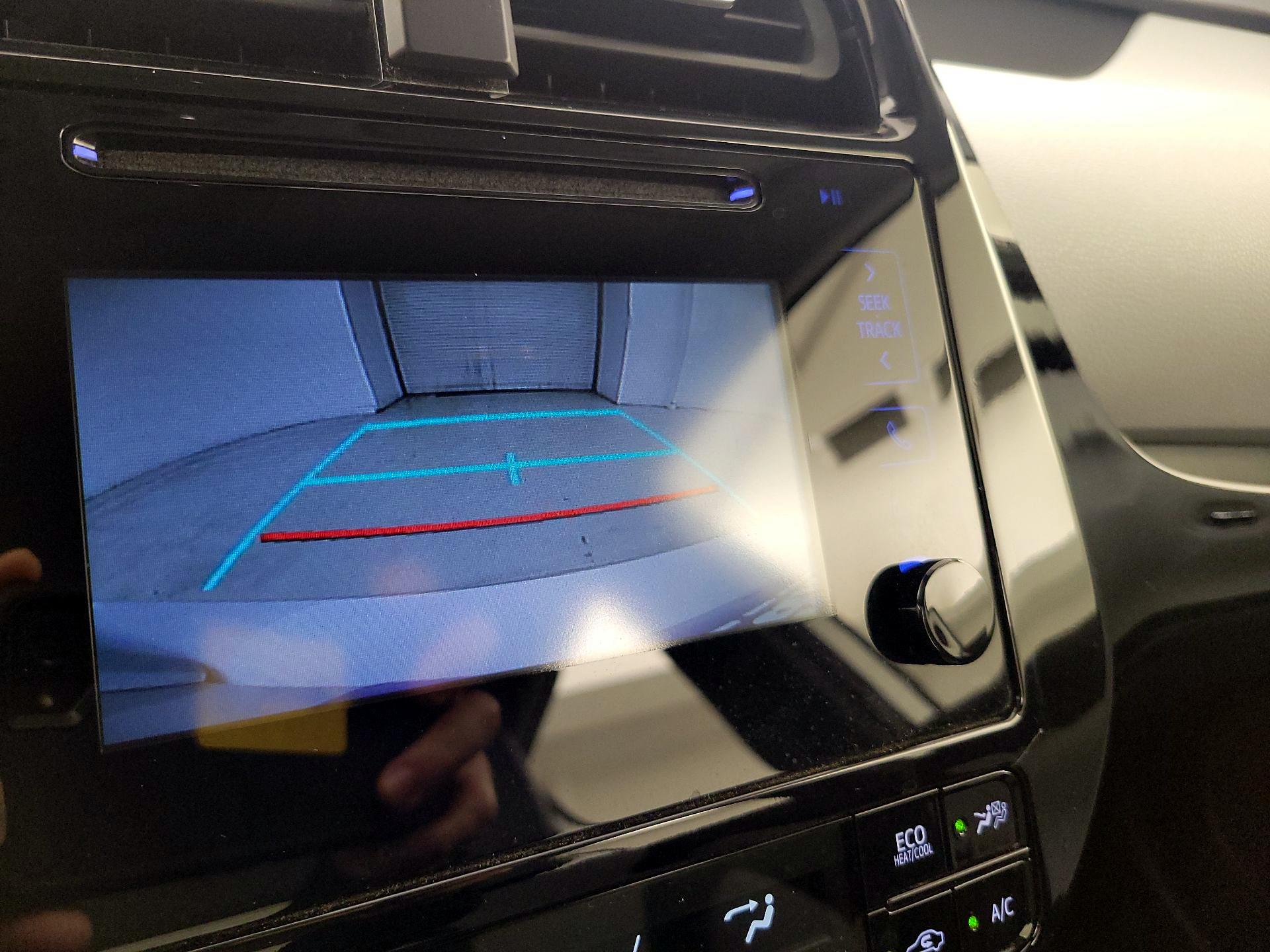 Thumbnail: 2019 Toyota Prius - 14