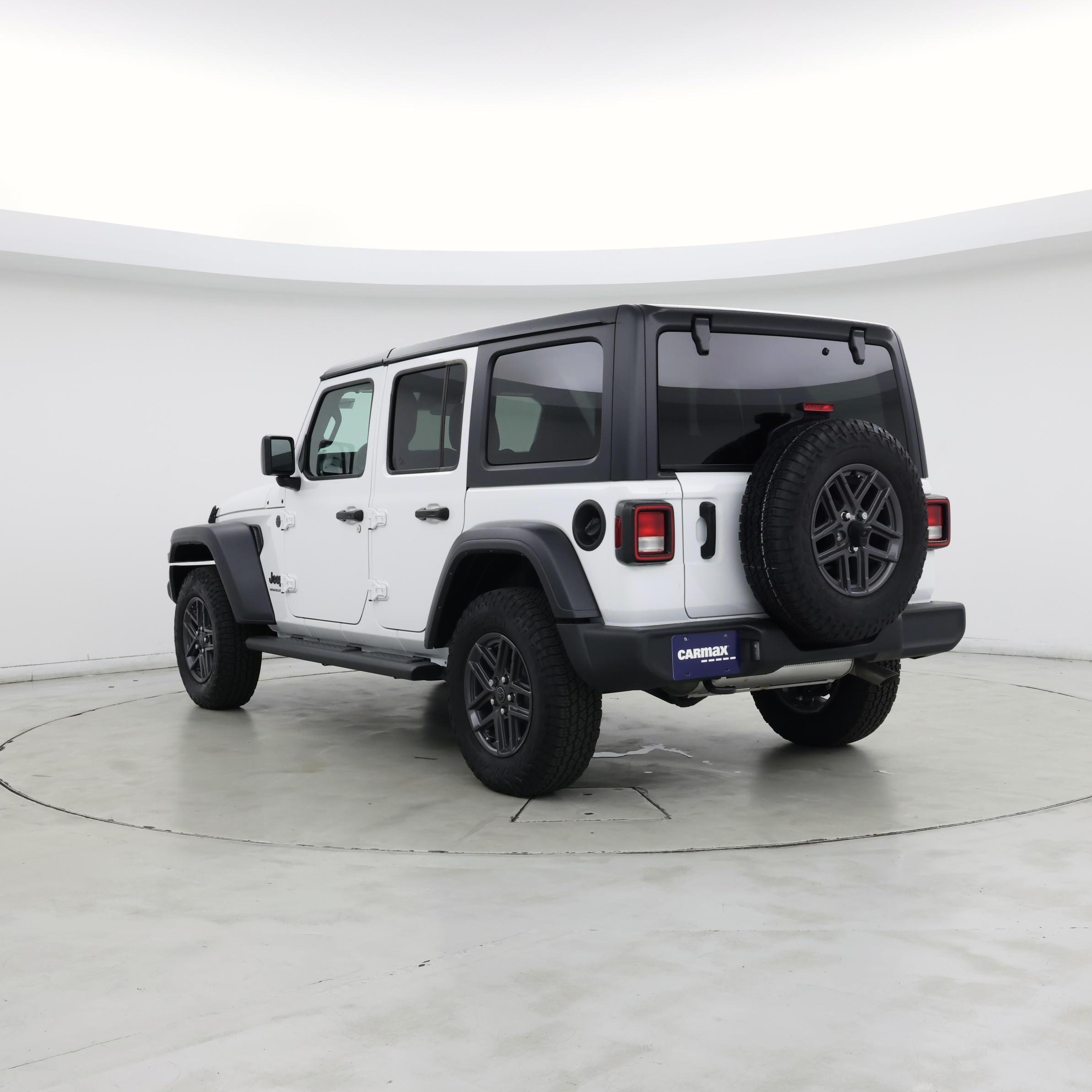 Thumbnail: 2024 Jeep Wrangler - 2