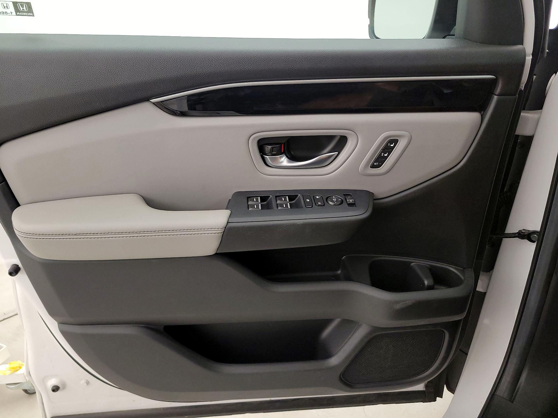 Thumbnail: 2025 Honda Pilot - 12