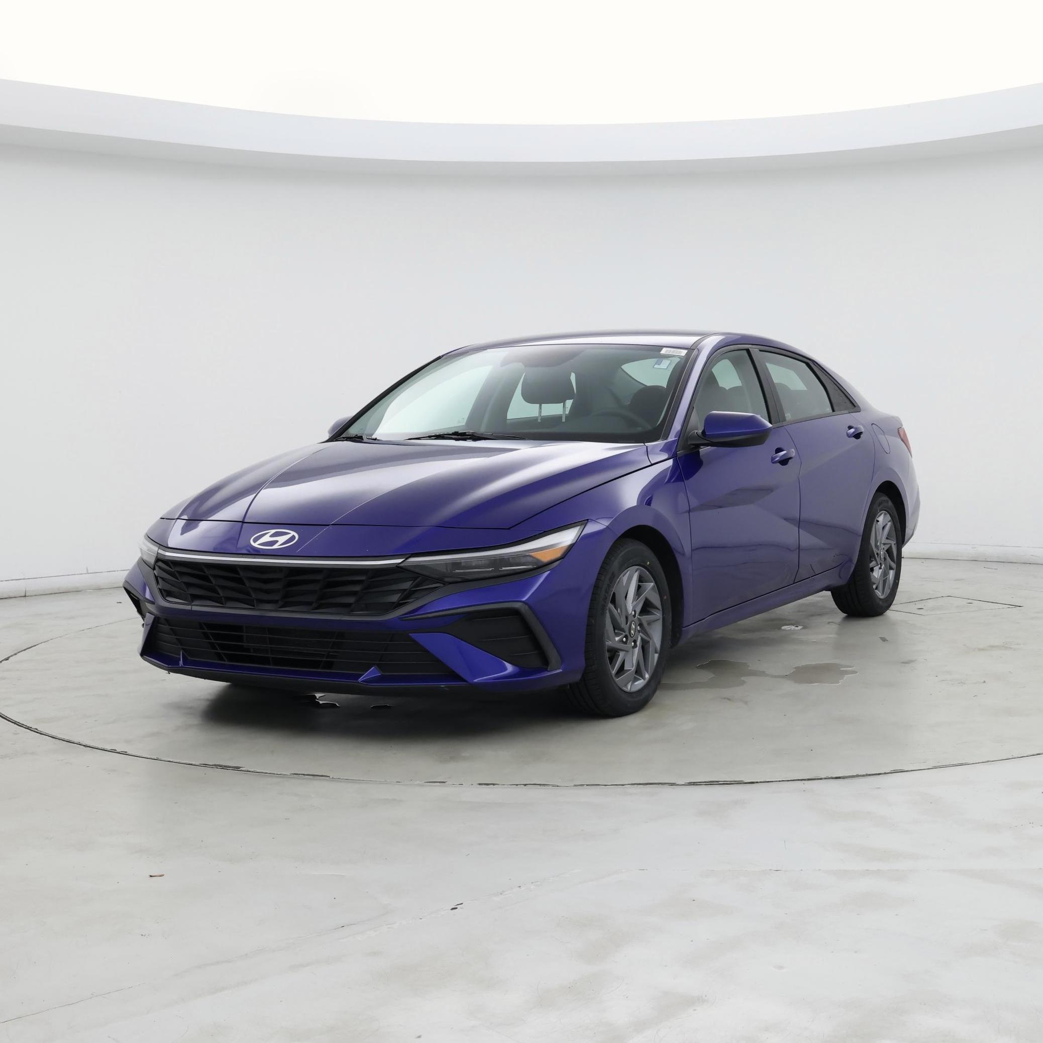 Thumbnail: 2024 Hyundai Elantra - 4