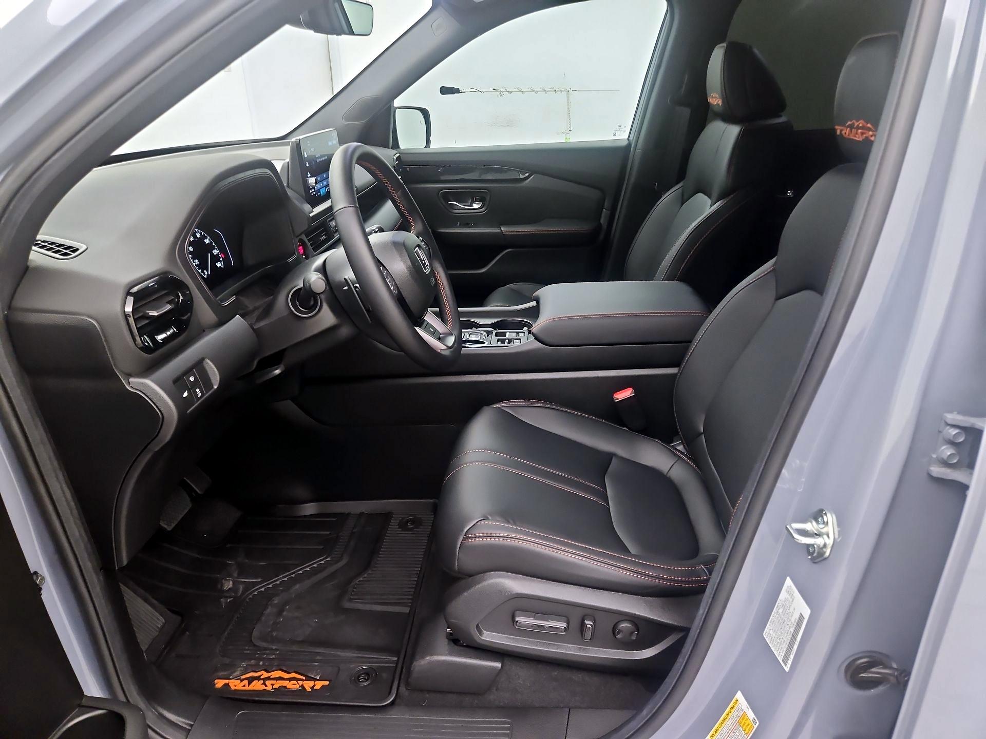 Thumbnail: 2025 Honda Pilot - 11