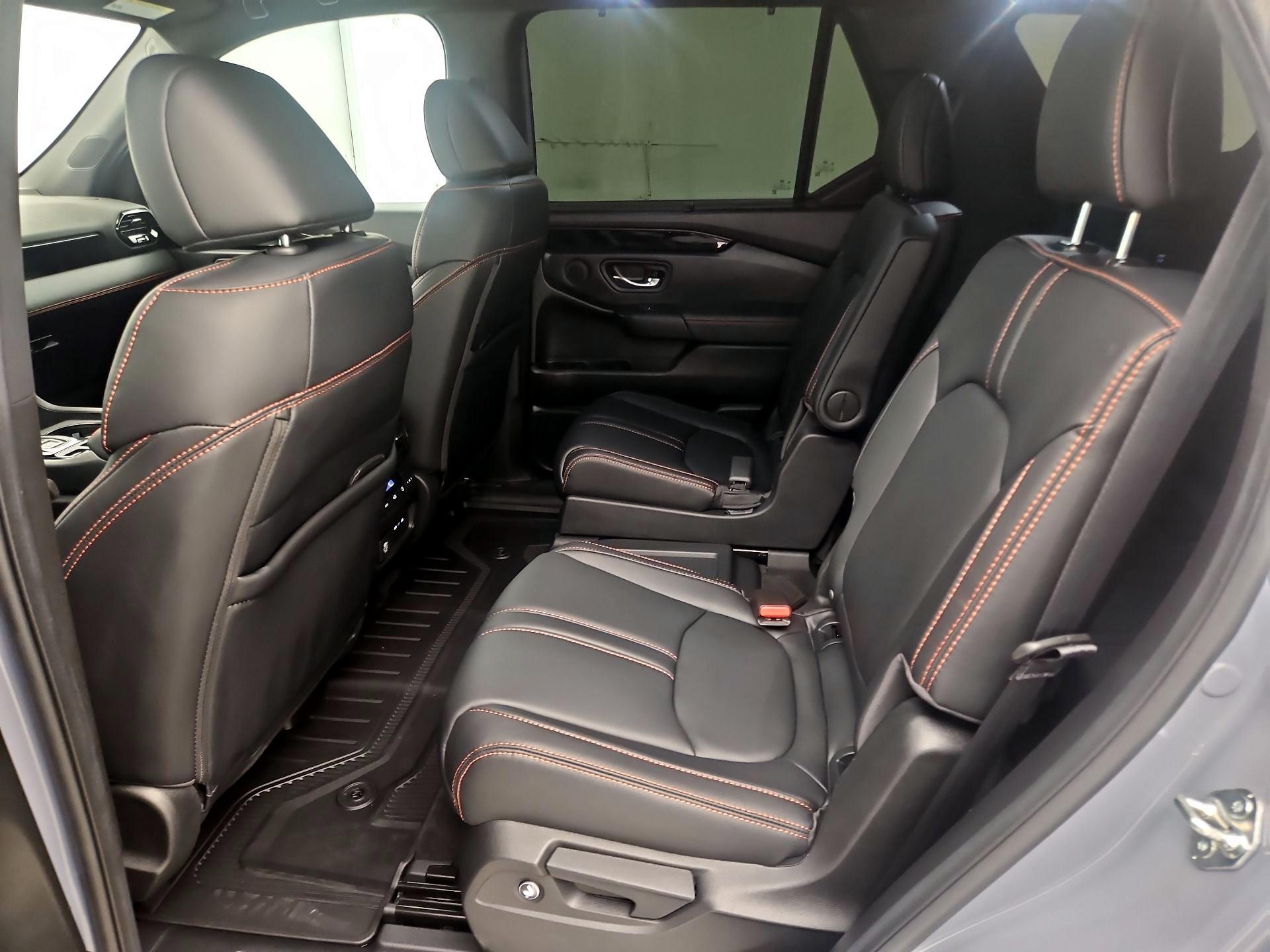 Thumbnail: 2025 Honda Pilot - 19