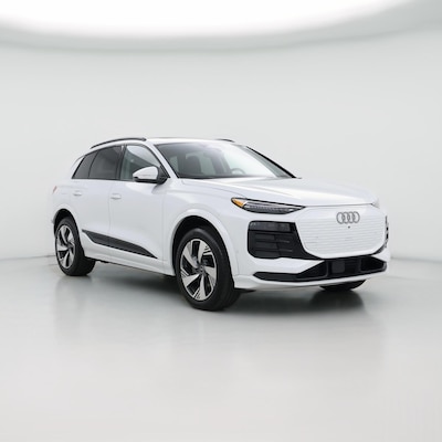White 2025 Audi Q6 e-tron Prestige