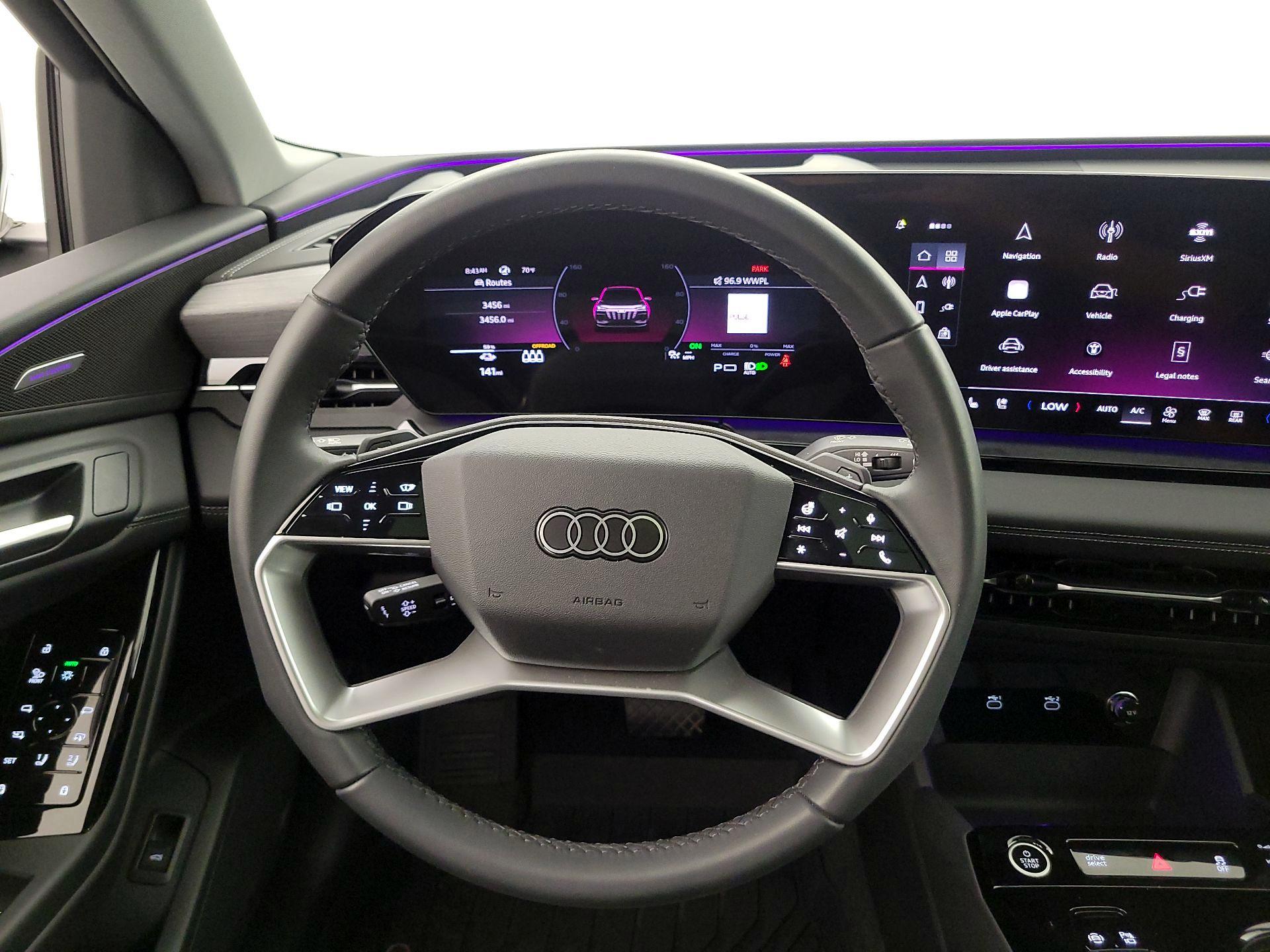 Thumbnail: 2025 Audi Q6 e-tron - 10