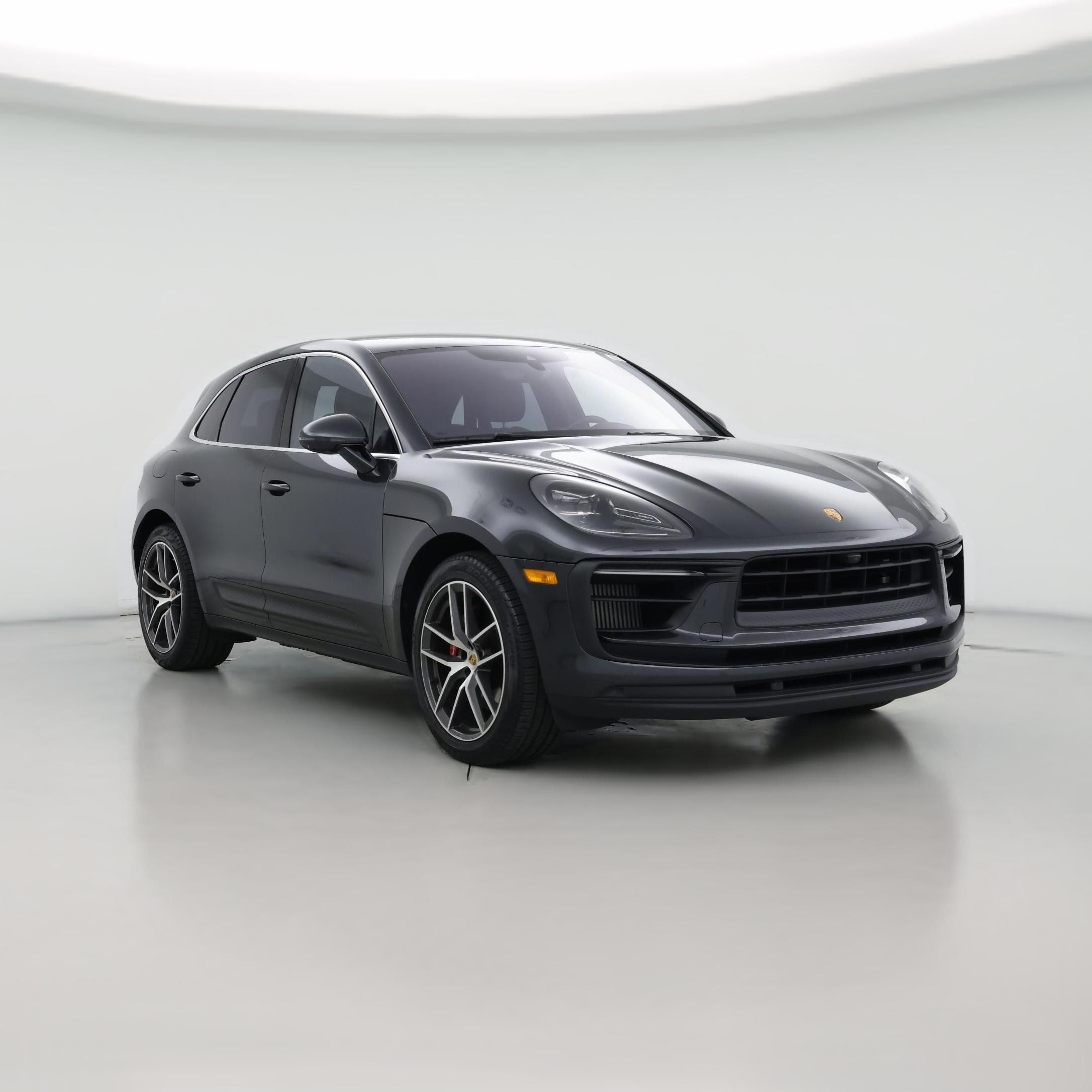 Thumbnail: 2022 Porsche Macan - 1