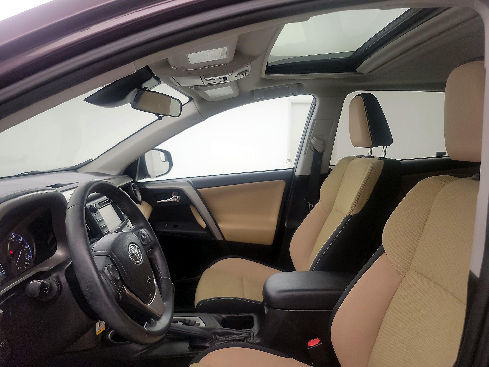 Thumbnail: 2017 Toyota RAV4 - 17