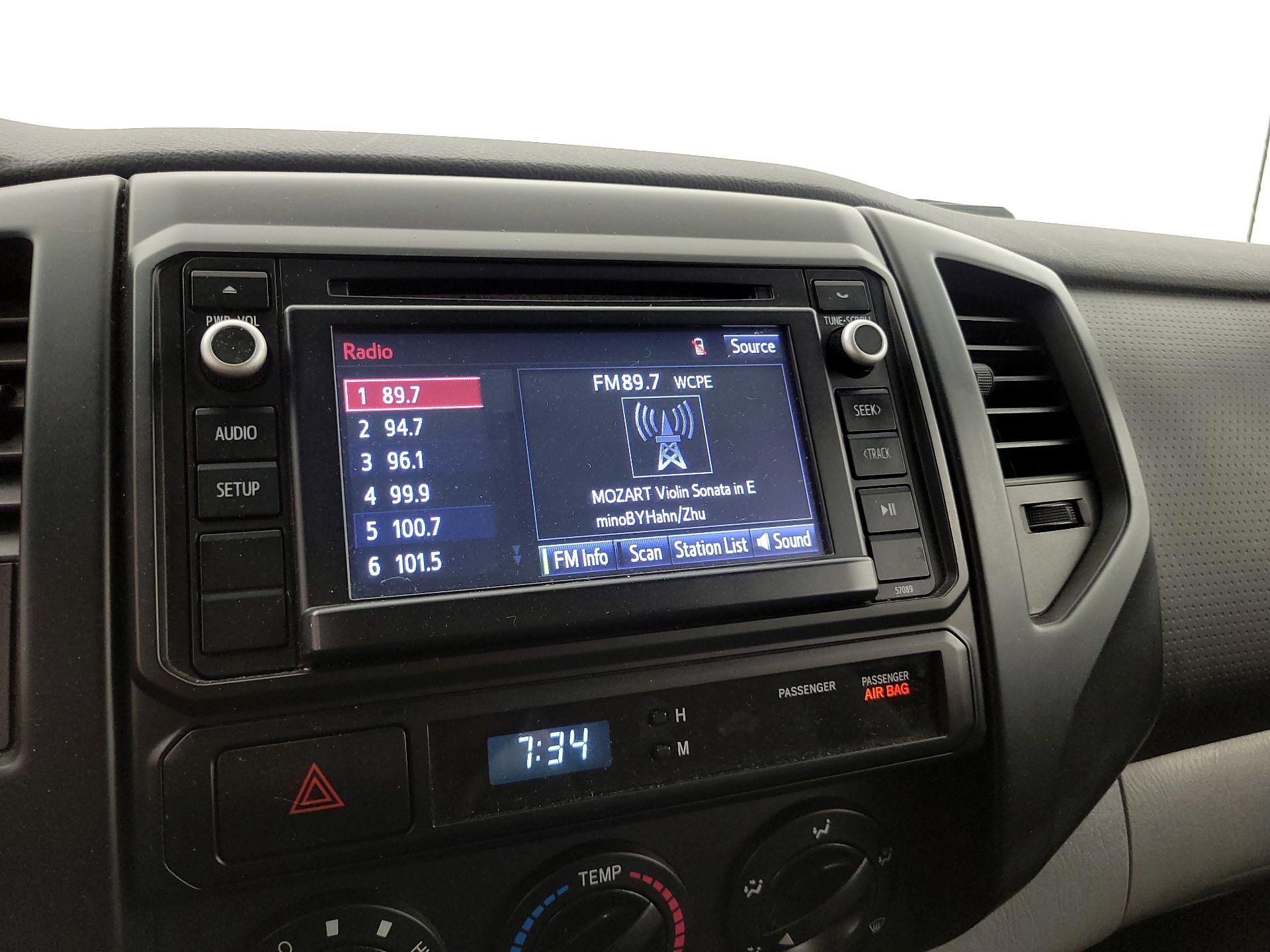 Thumbnail: 2014 Toyota Tacoma - 14