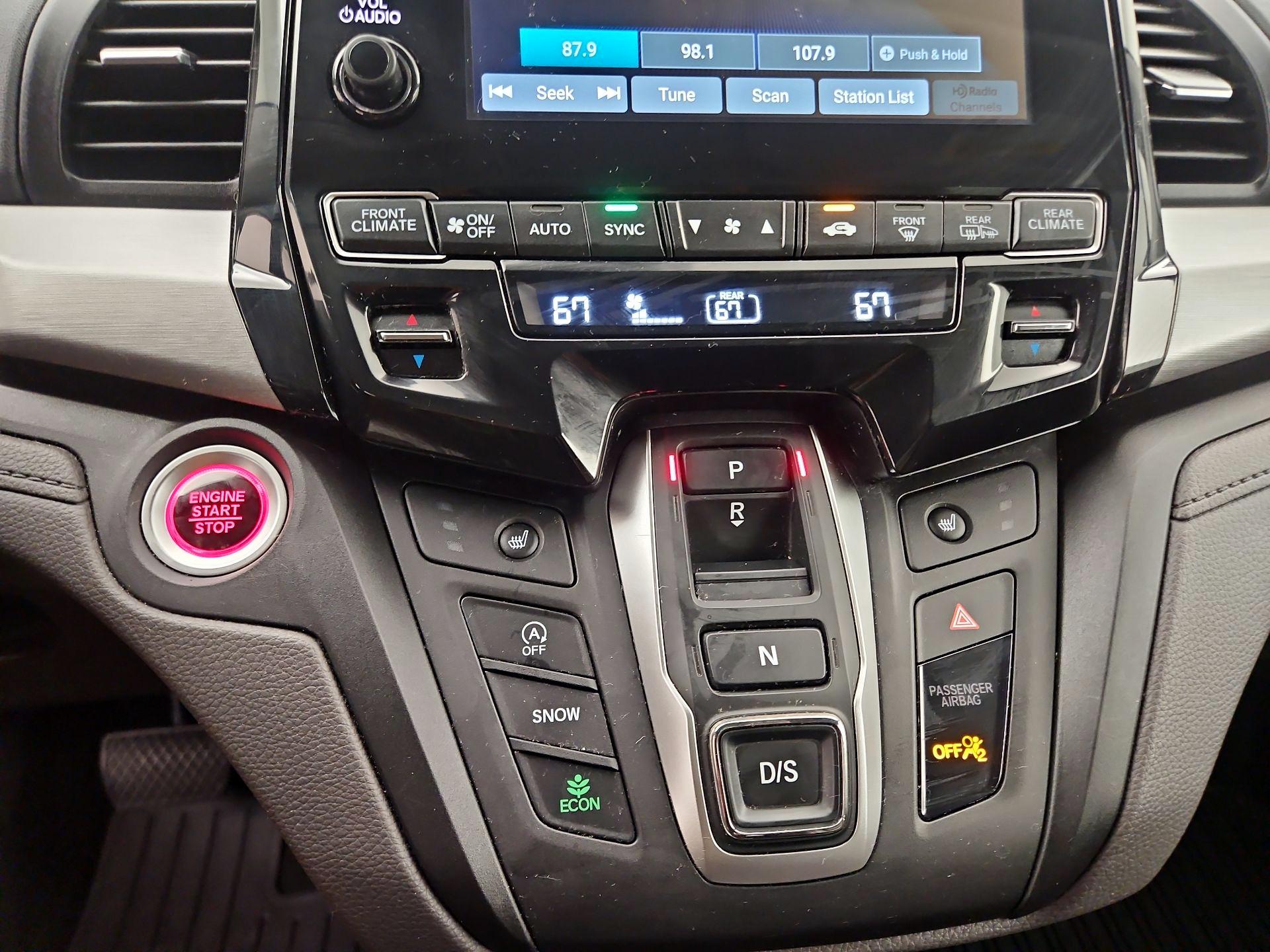 Thumbnail: 2023 Honda Odyssey - 16