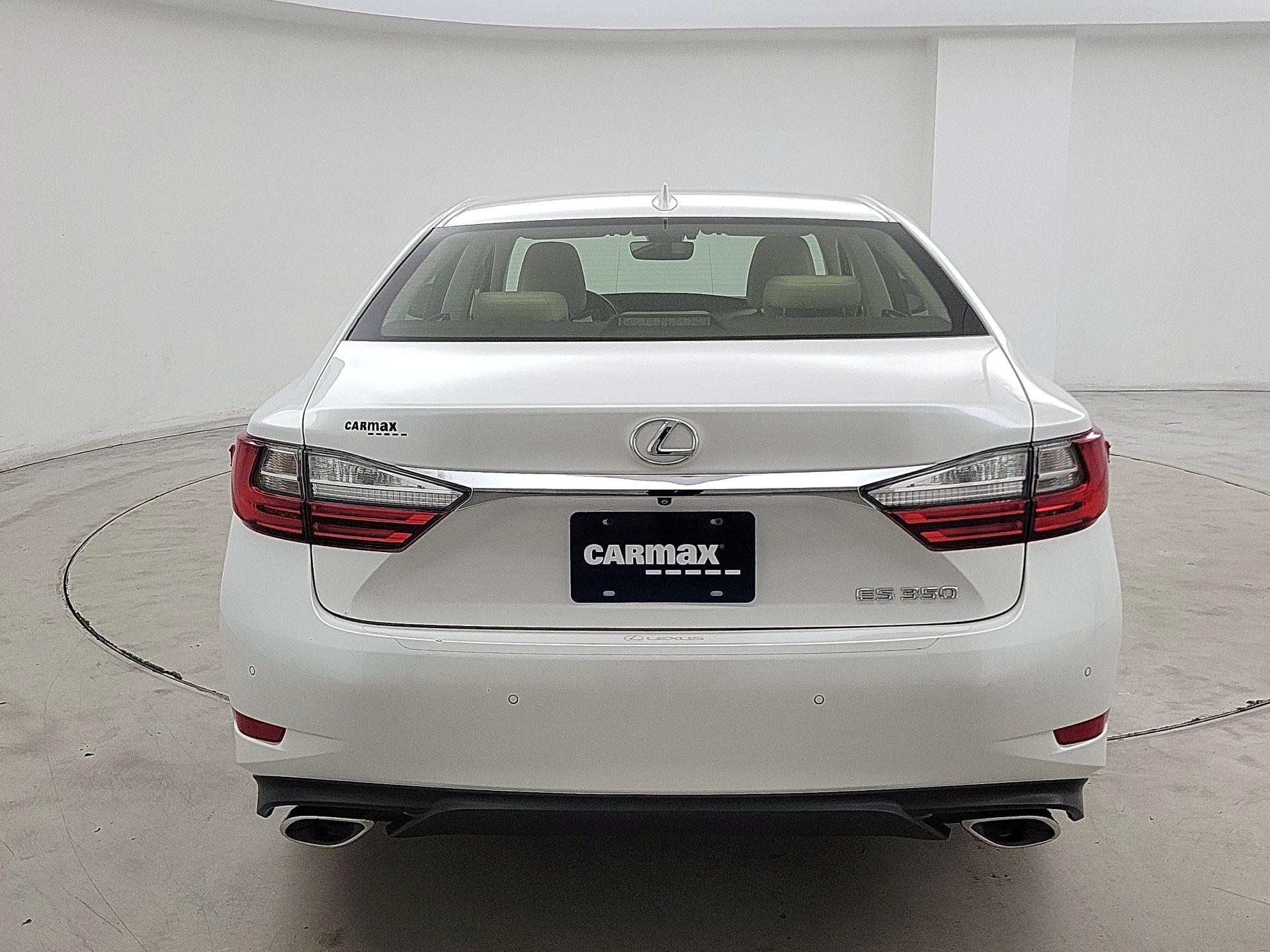 Thumbnail: 2016 Lexus ES - 6