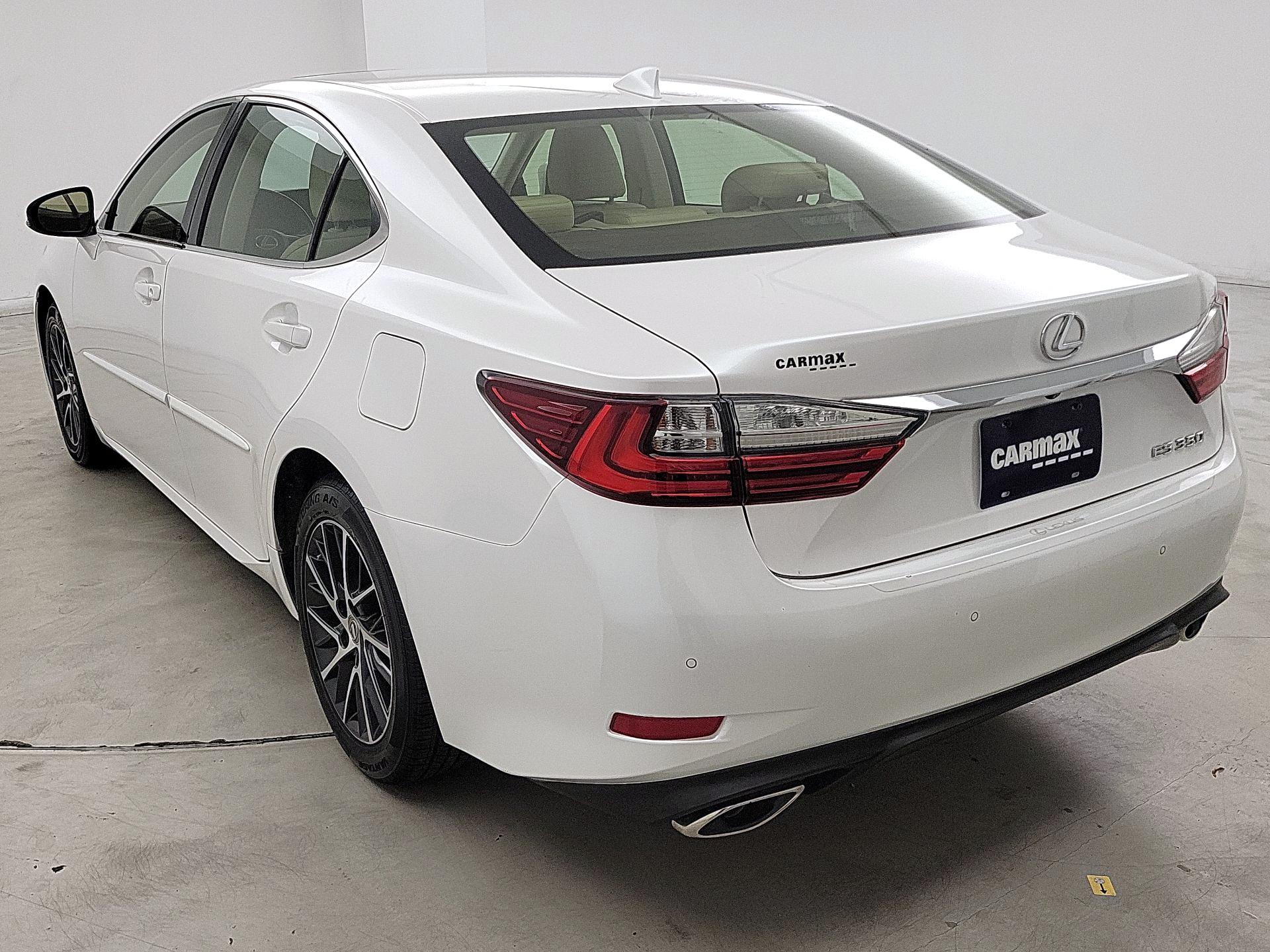 Thumbnail: 2016 Lexus ES - 7
