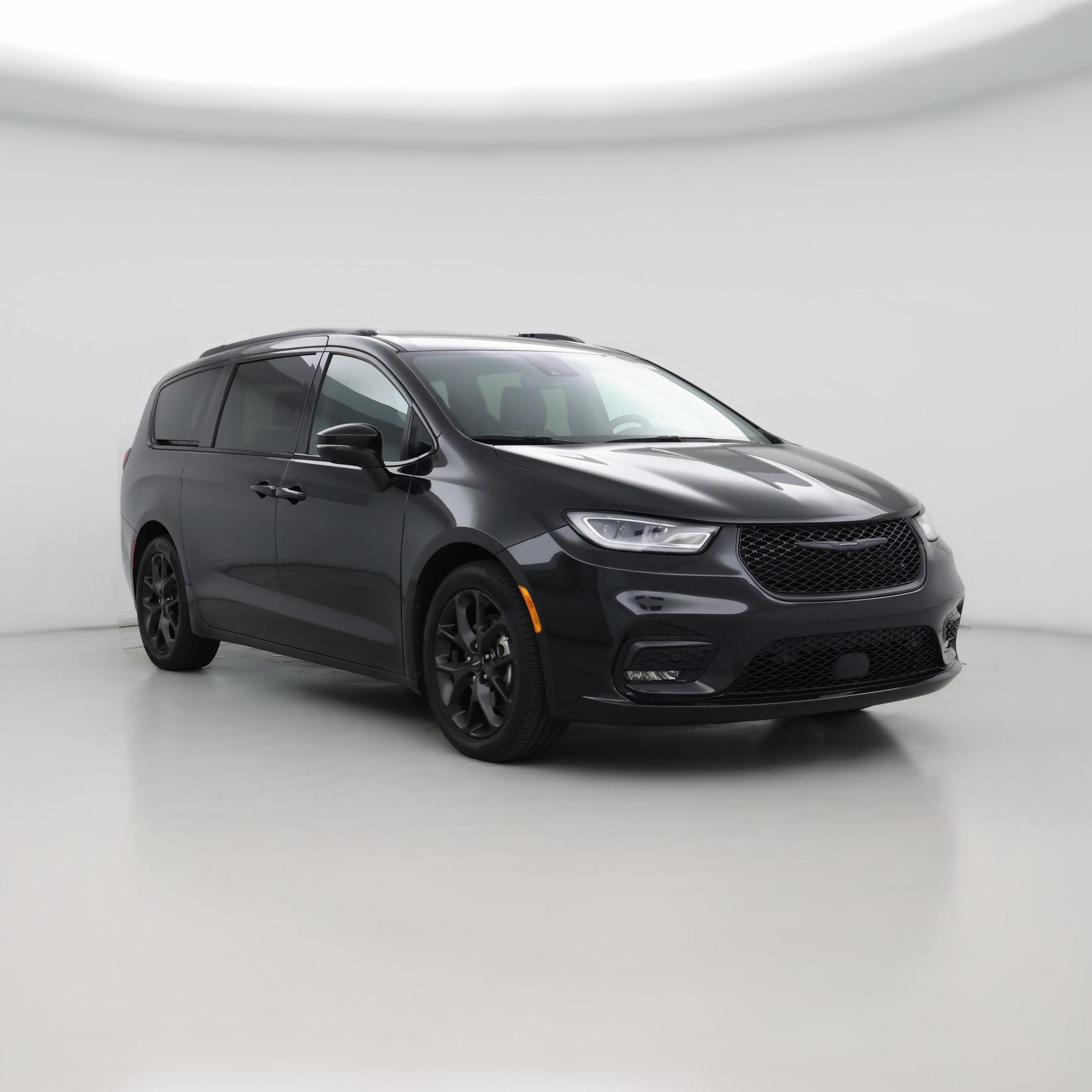 Thumbnail: 2023 Chrysler Pacifica - 1