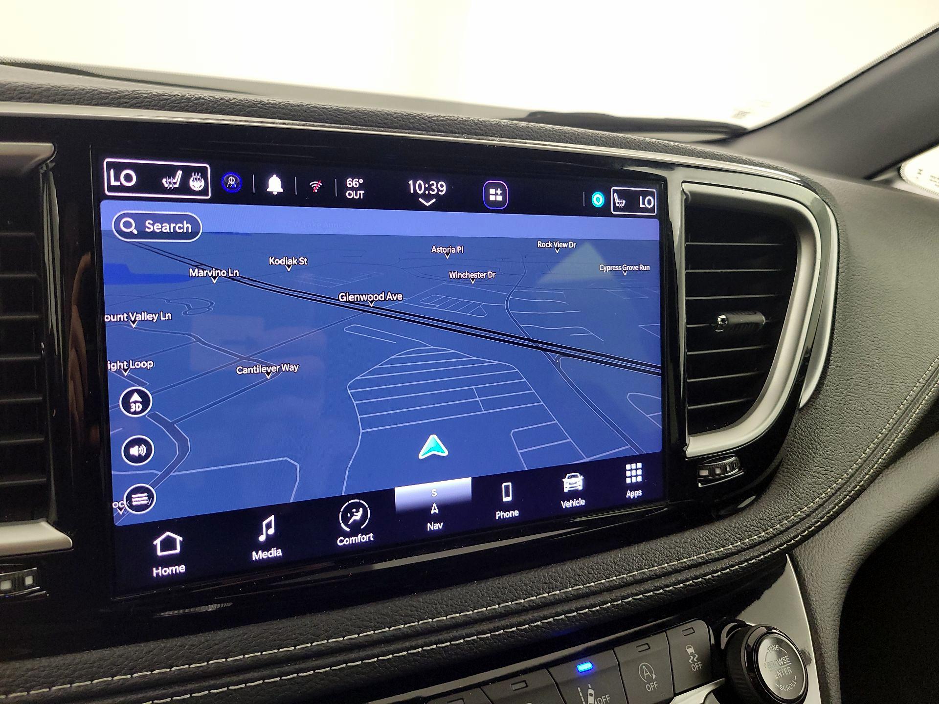 Thumbnail: 2023 Chrysler Pacifica - 14