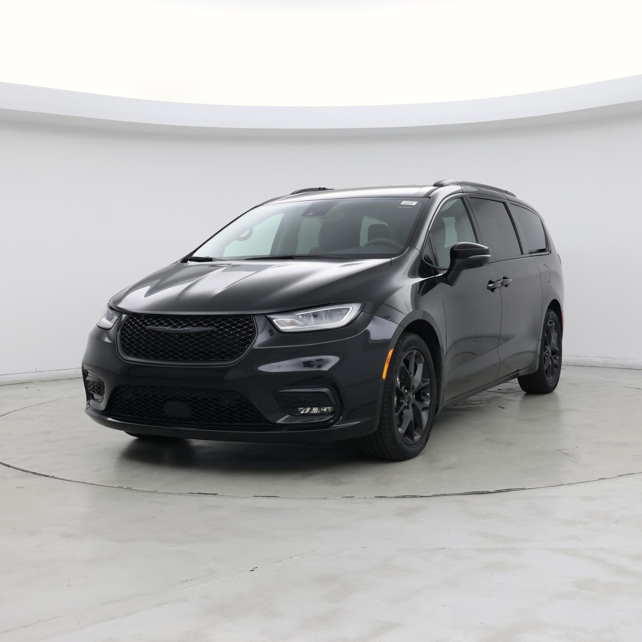 Thumbnail: 2023 Chrysler Pacifica - 4