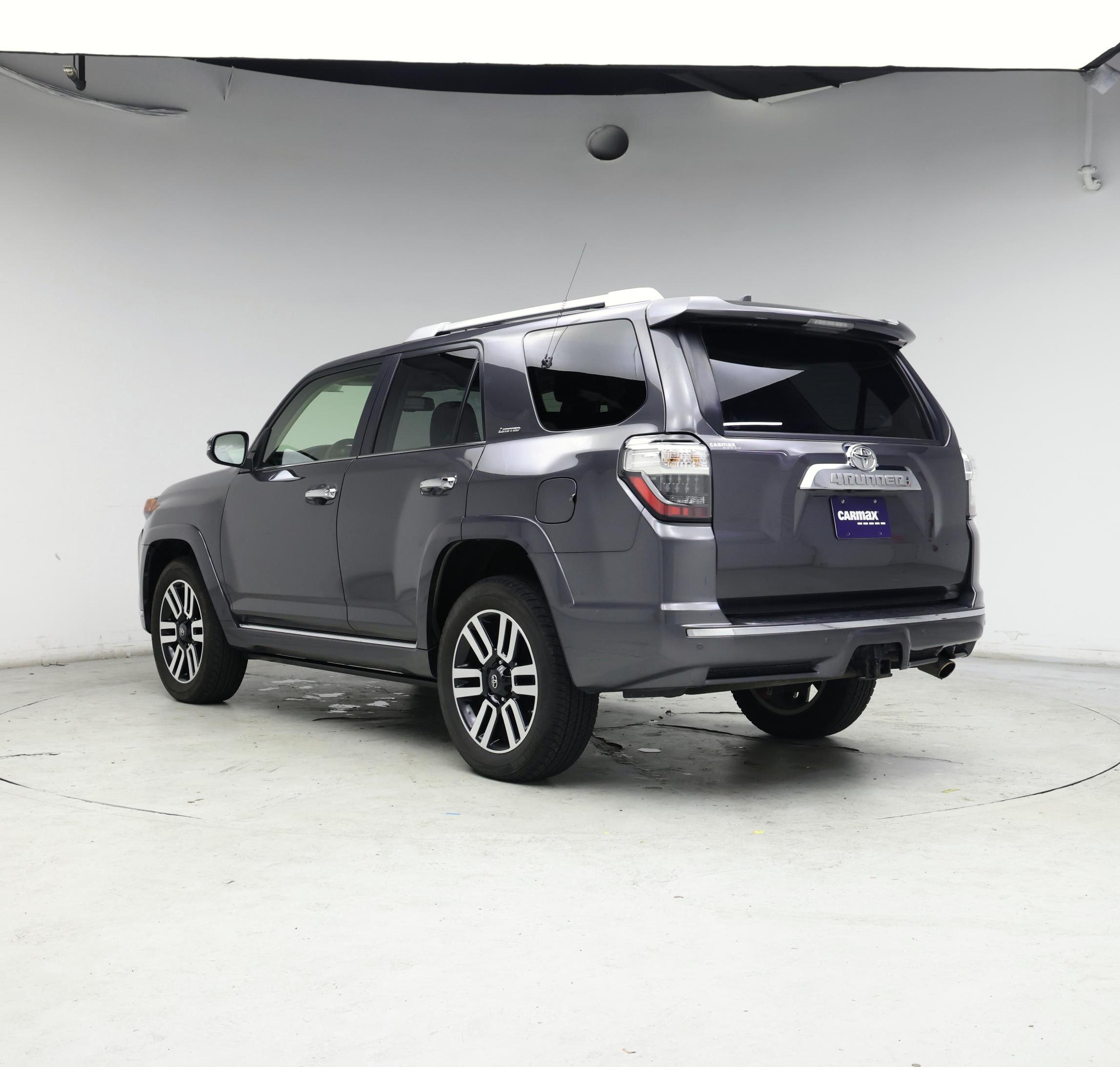 Thumbnail: 2017 Toyota 4Runner - 2