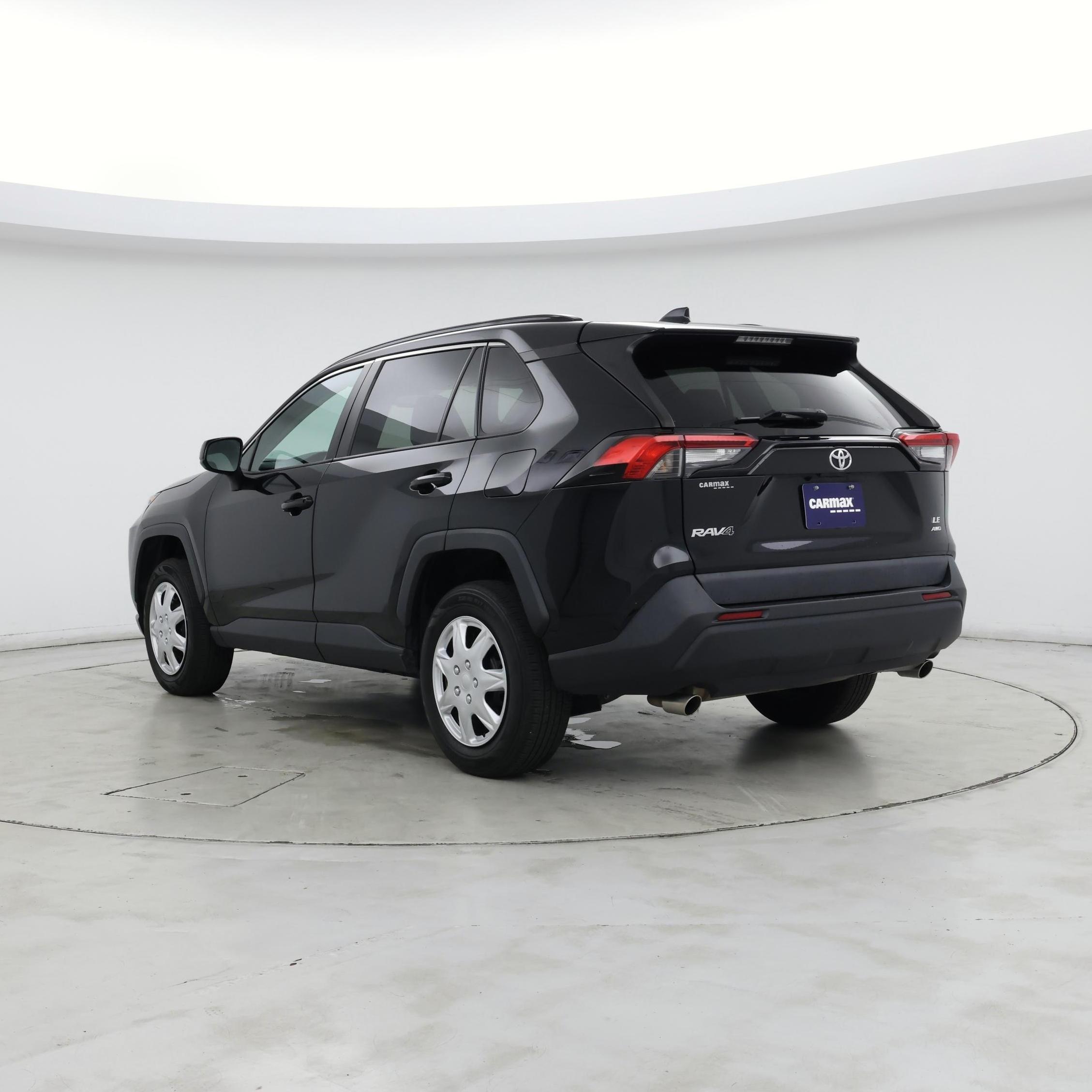 Thumbnail: 2019 Toyota RAV4 - 2