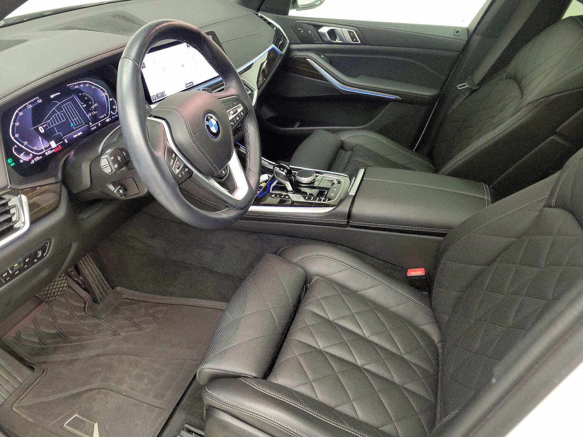Thumbnail: 2023 BMW X5 - 11
