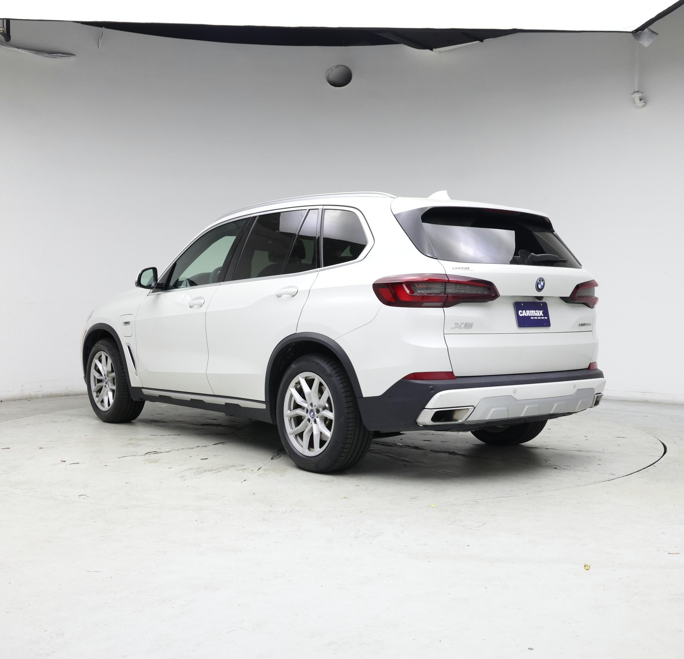 Thumbnail: 2023 BMW X5 - 2
