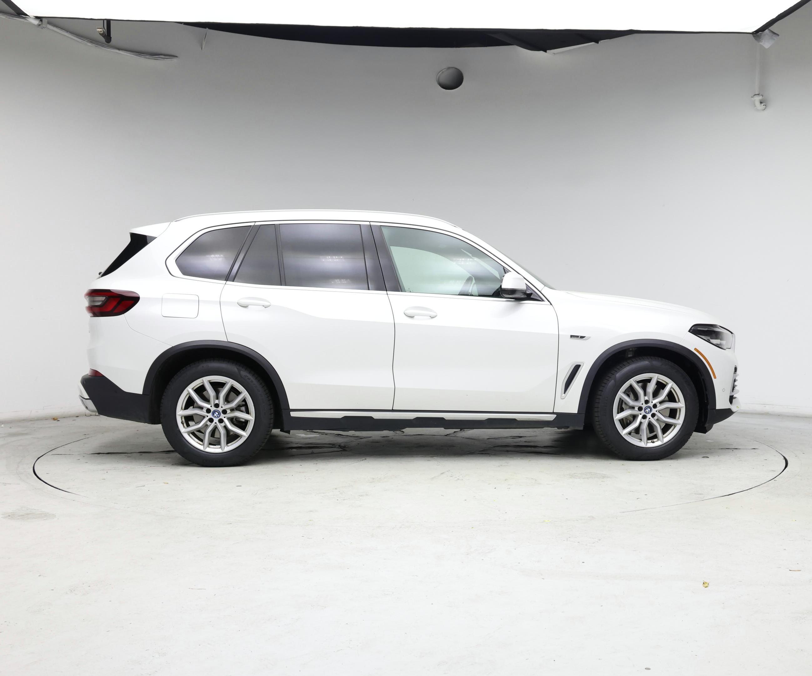 Thumbnail: 2023 BMW X5 - 7