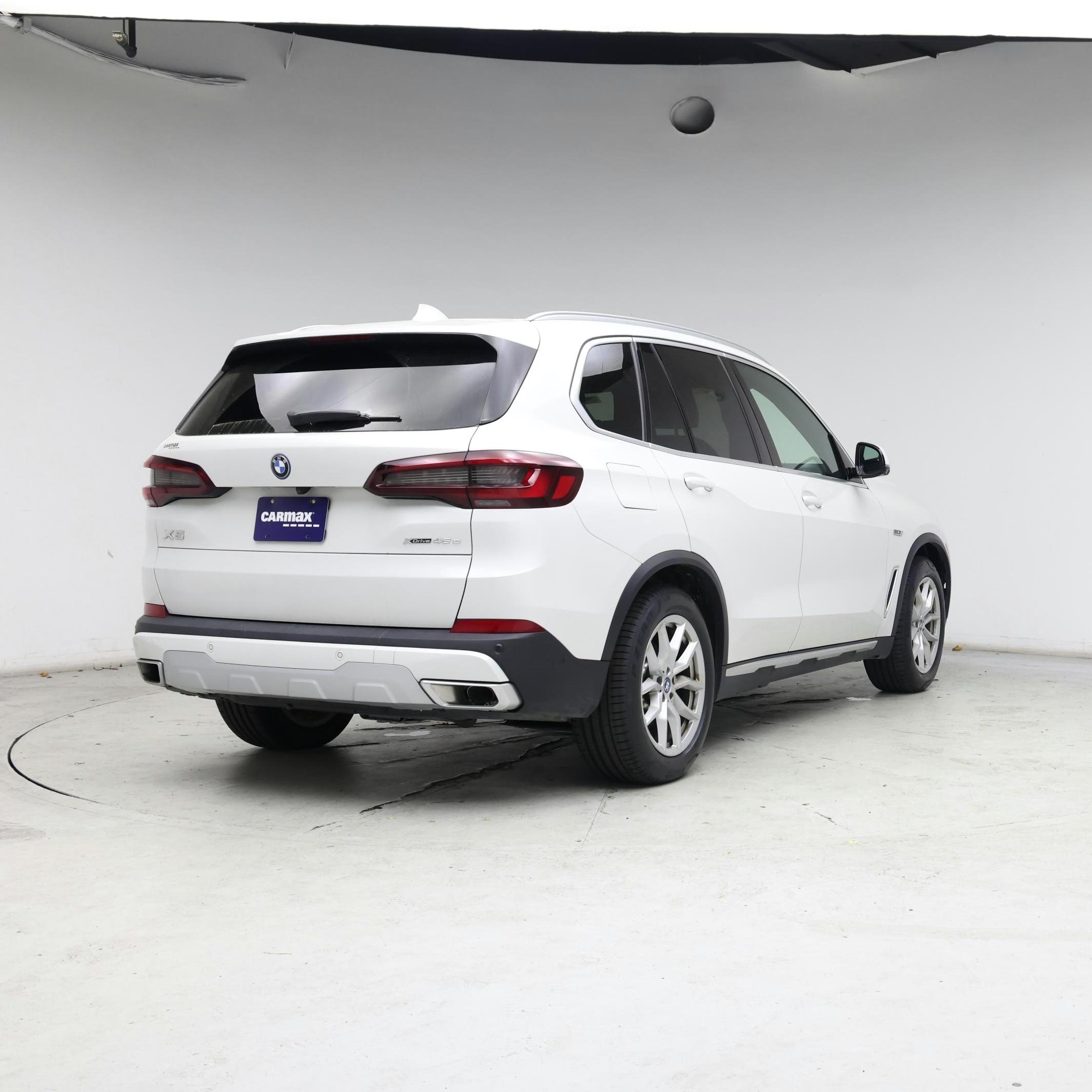 Thumbnail: 2023 BMW X5 - 8