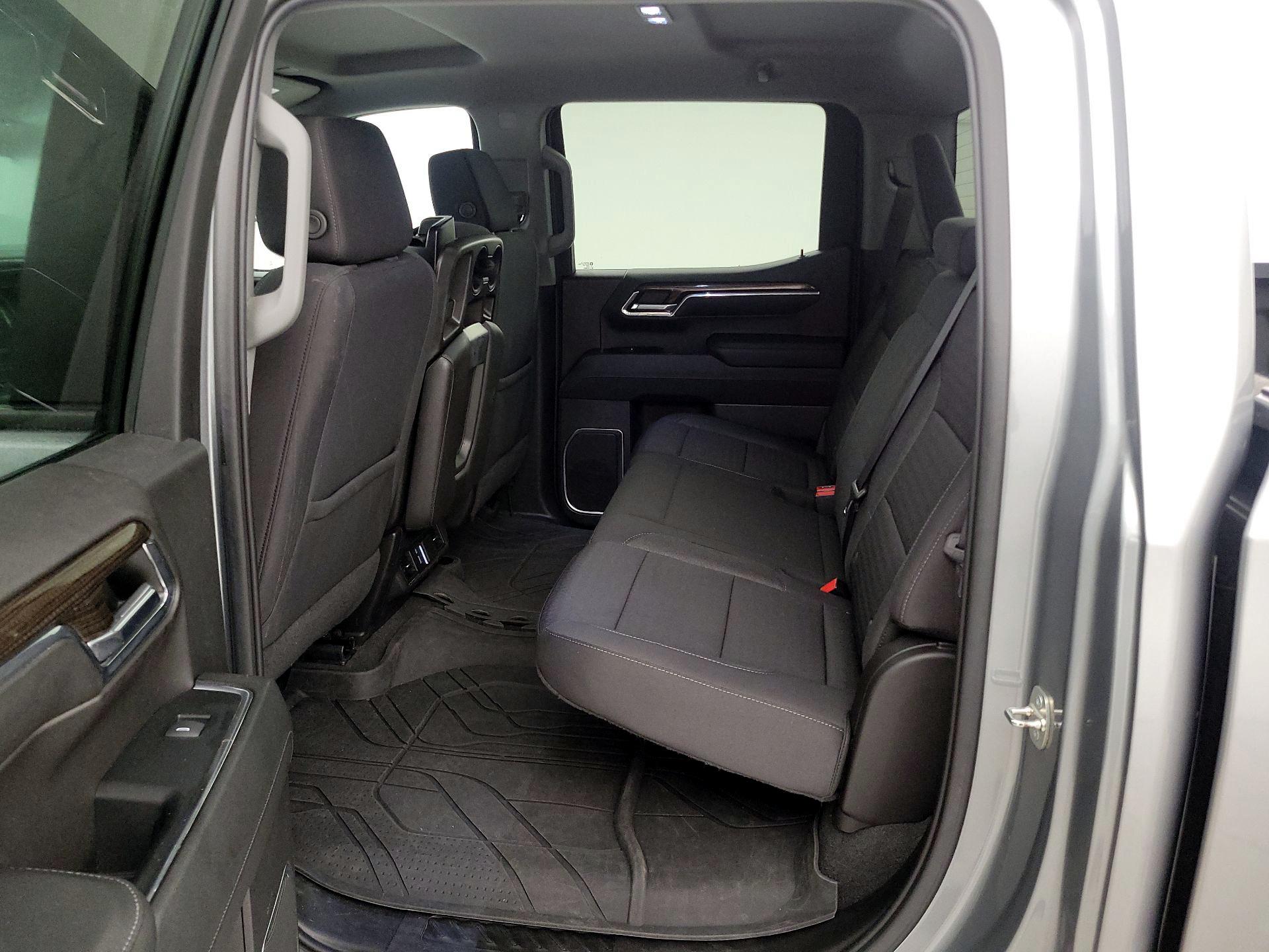 Thumbnail: 2023 Chevrolet Silverado 1500 - 19