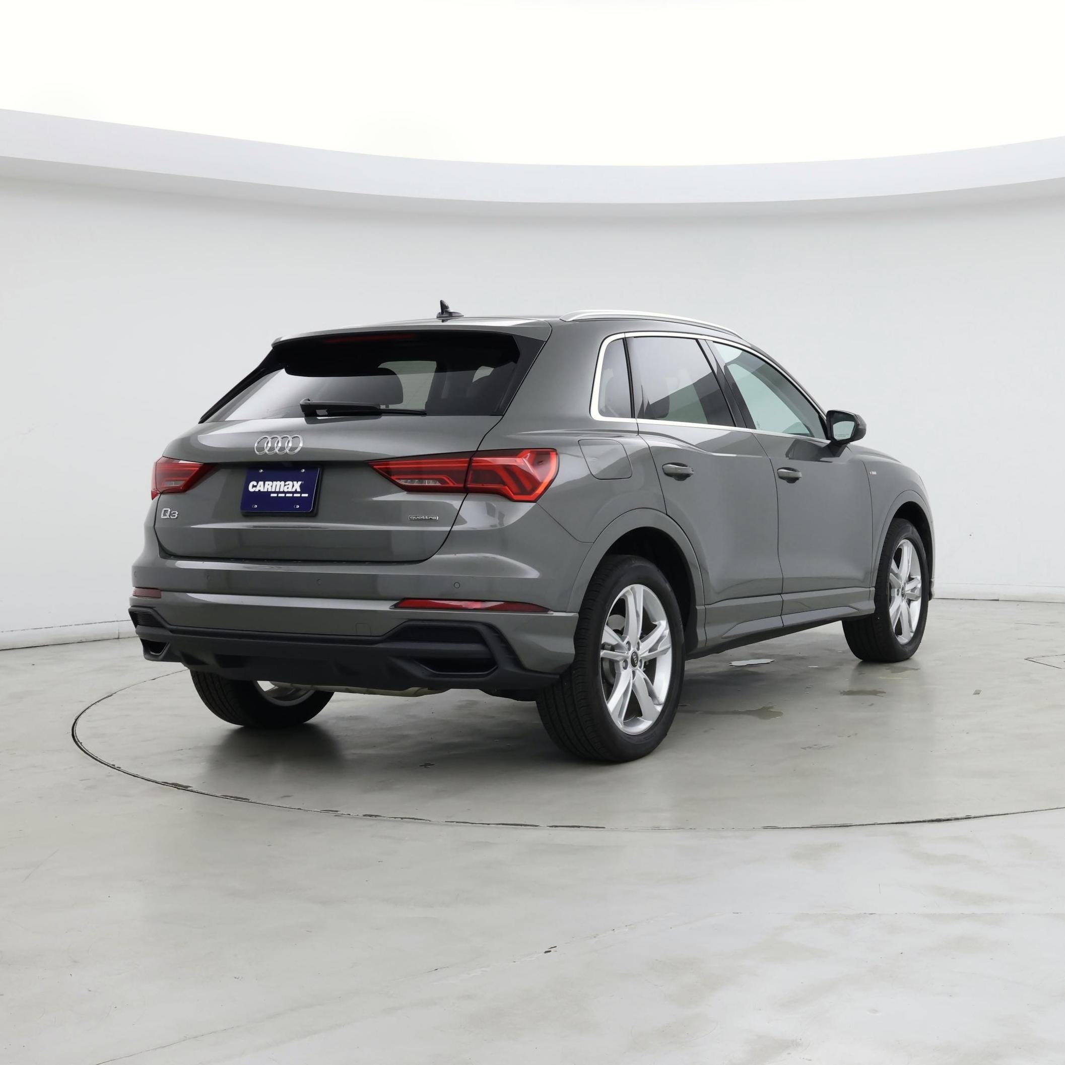 Thumbnail: 2024 Audi Q3 - 8