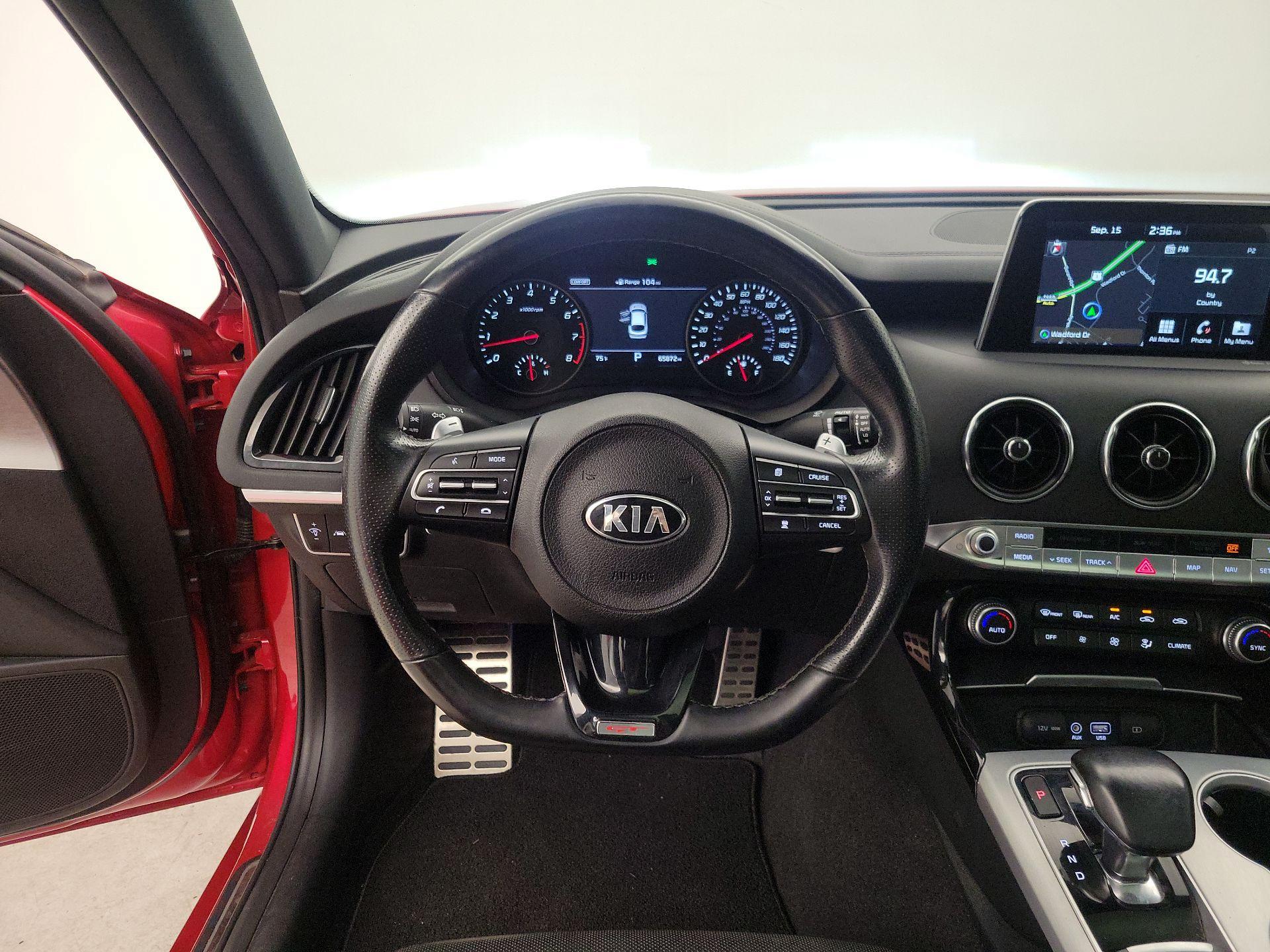 Thumbnail: 2018 Kia Stinger - 10