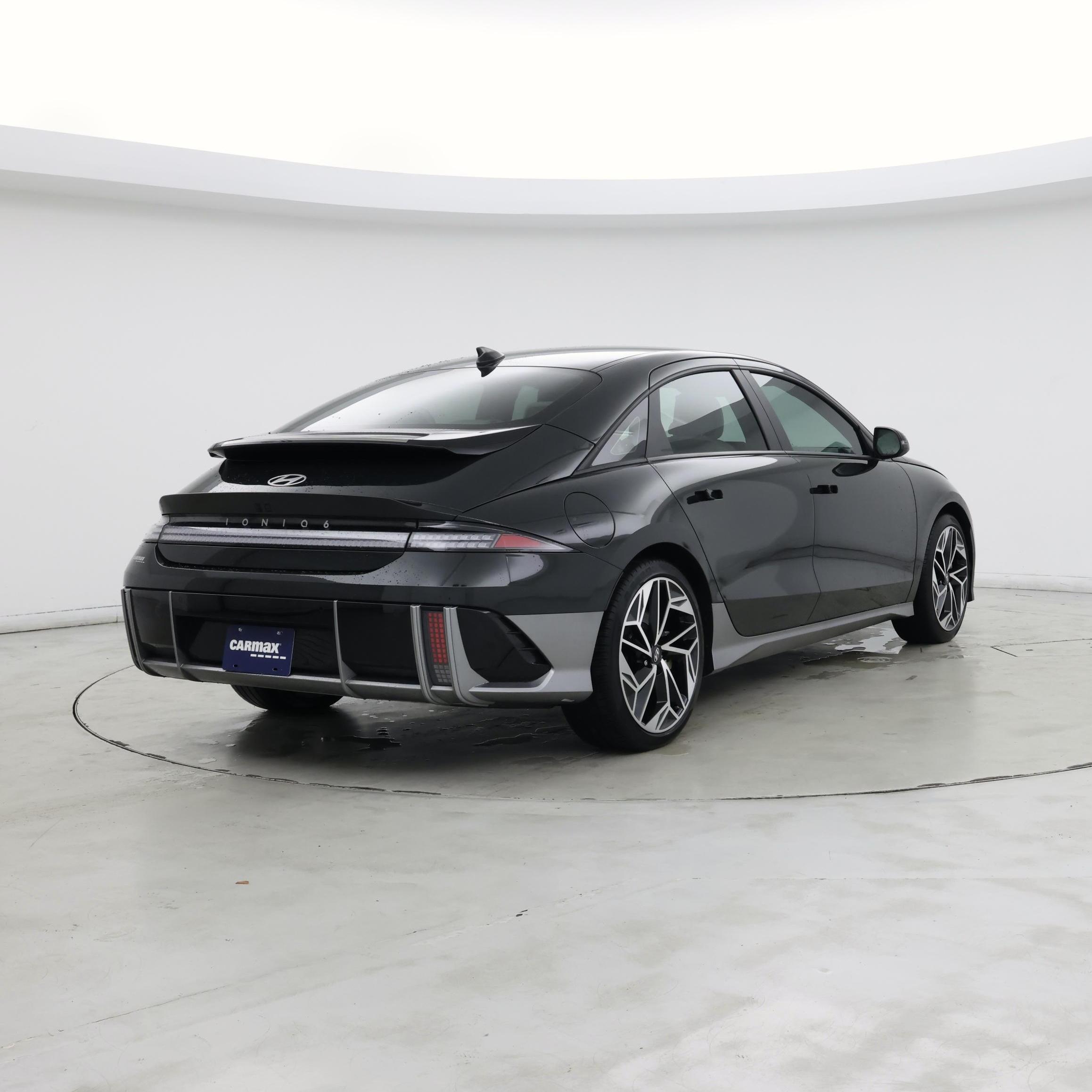 Thumbnail: 2023 Hyundai Ioniq 6 - 8