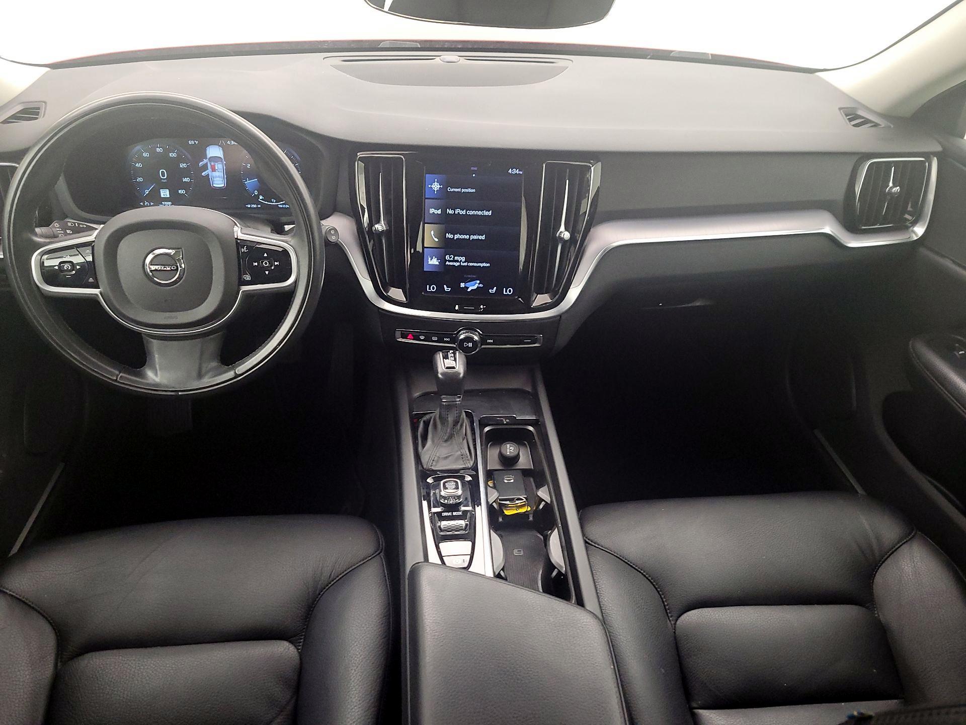 Thumbnail: 2020 Volvo V60 - 9