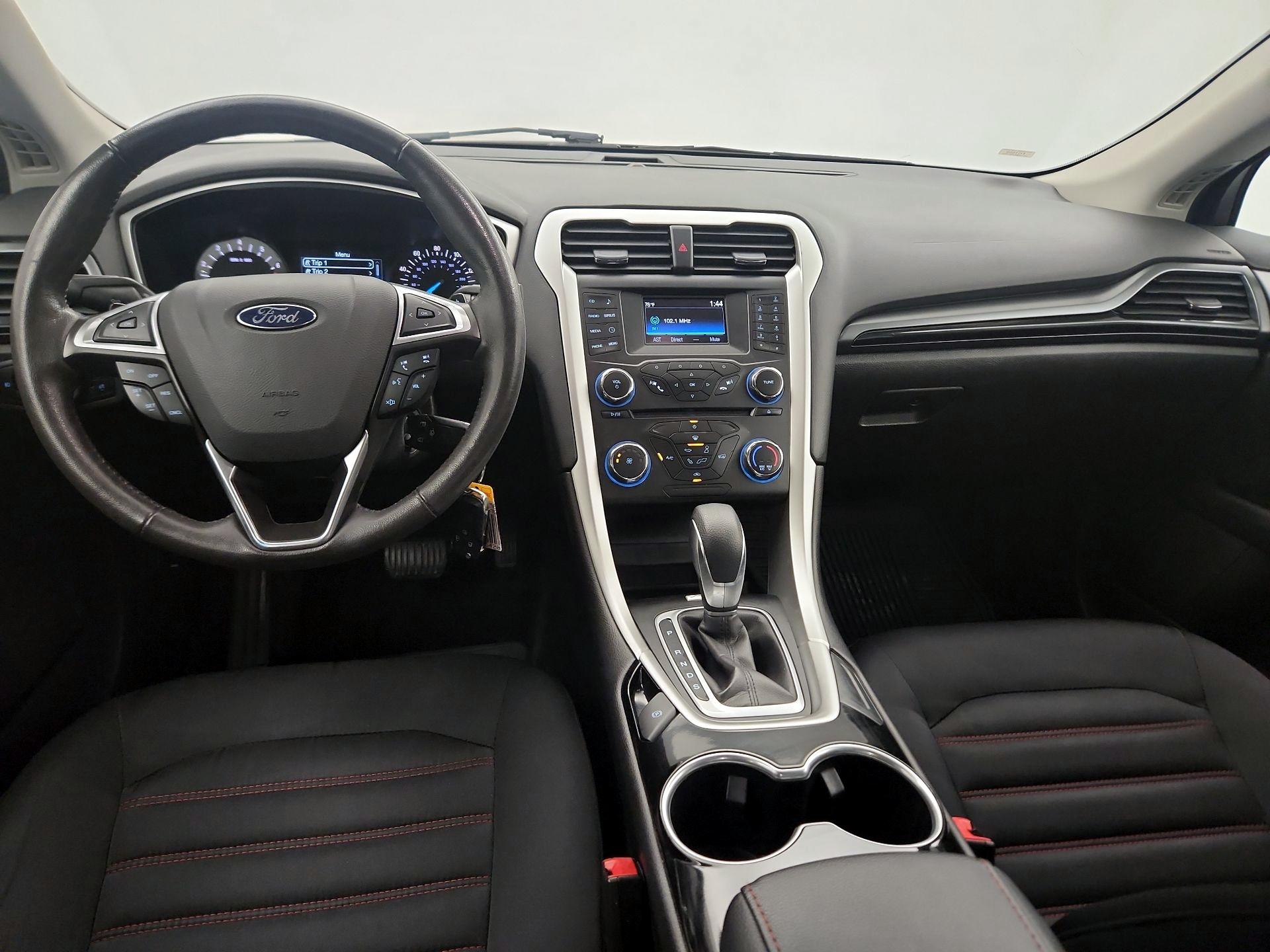 Thumbnail: 2015 Ford Fusion - 9