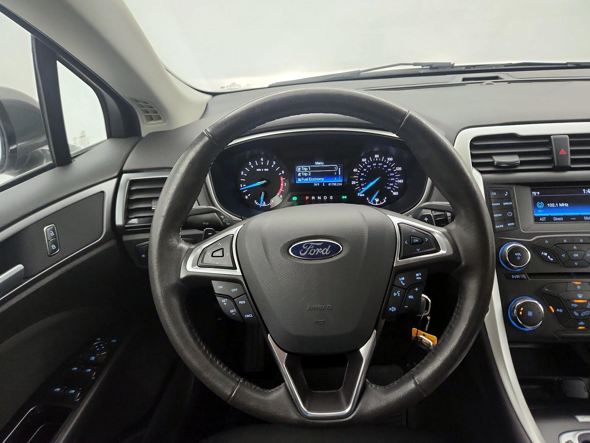 Thumbnail: 2015 Ford Fusion - 10