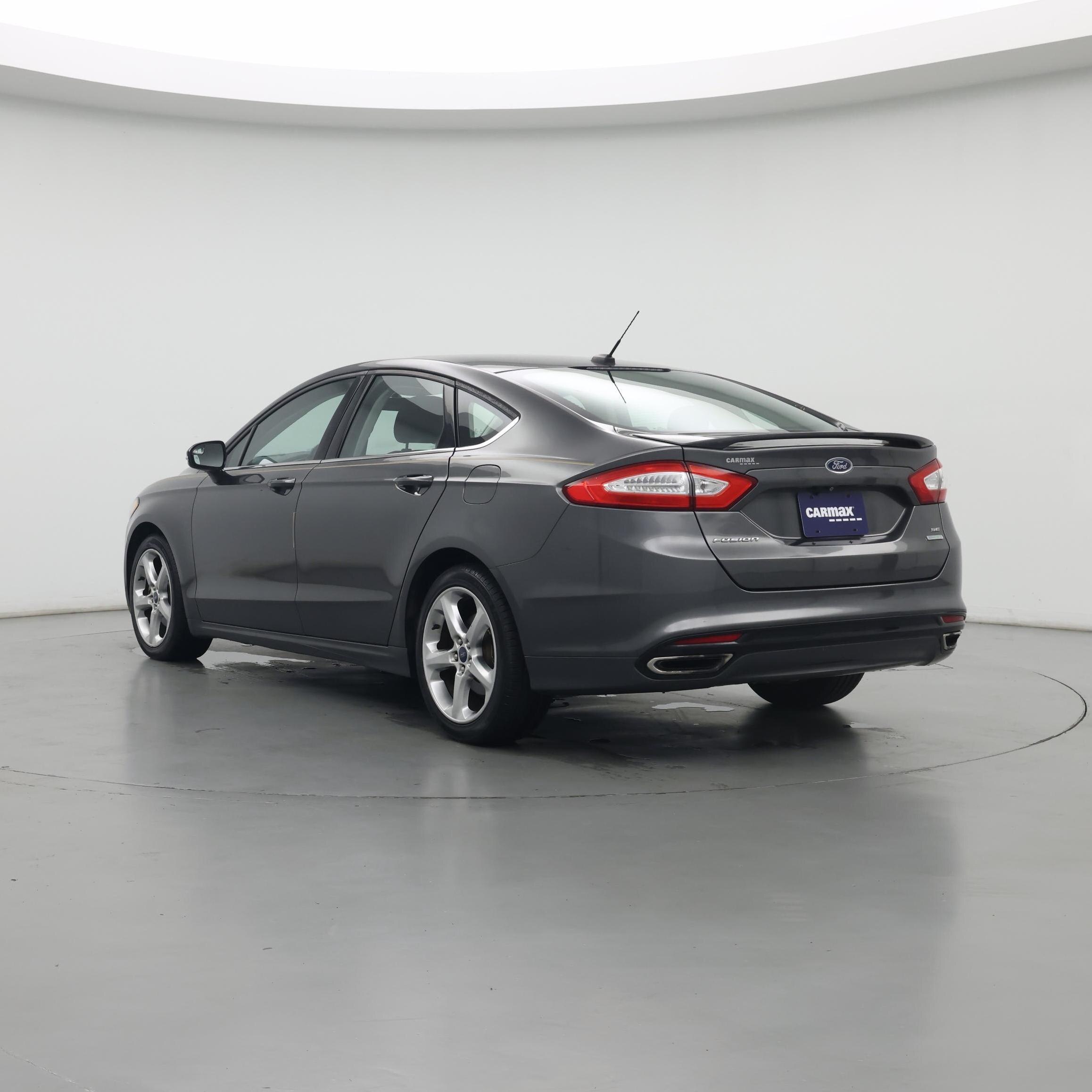 Thumbnail: 2015 Ford Fusion - 2