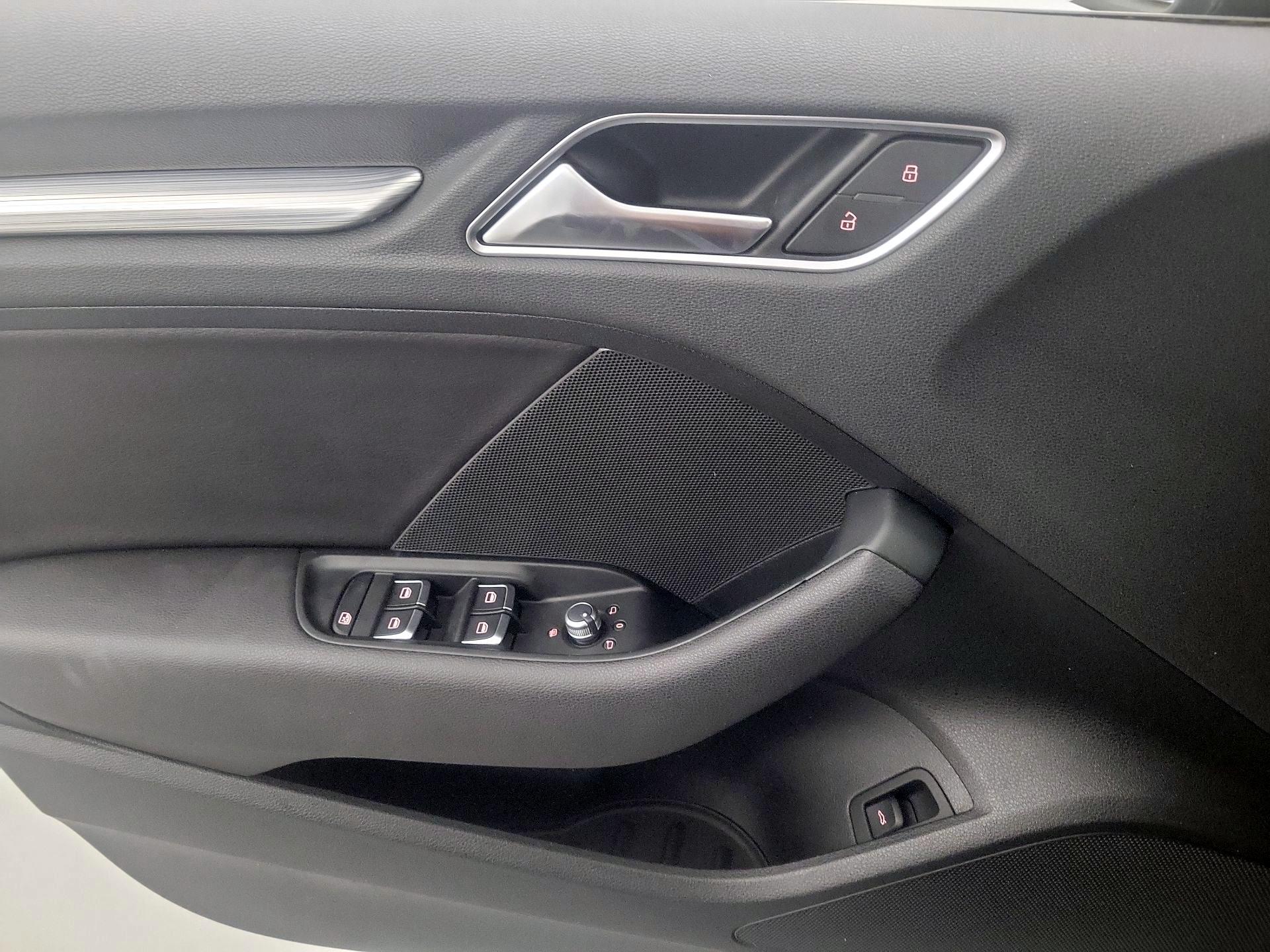 Thumbnail: 2015 Audi A3 - 12
