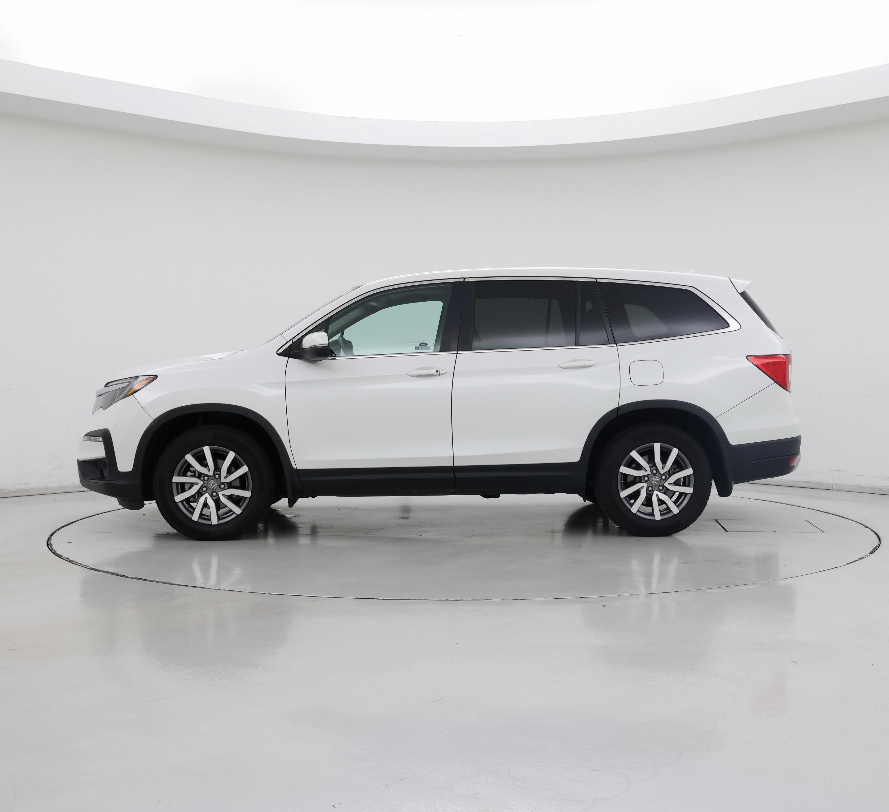 Thumbnail: 2020 Honda Pilot - 3