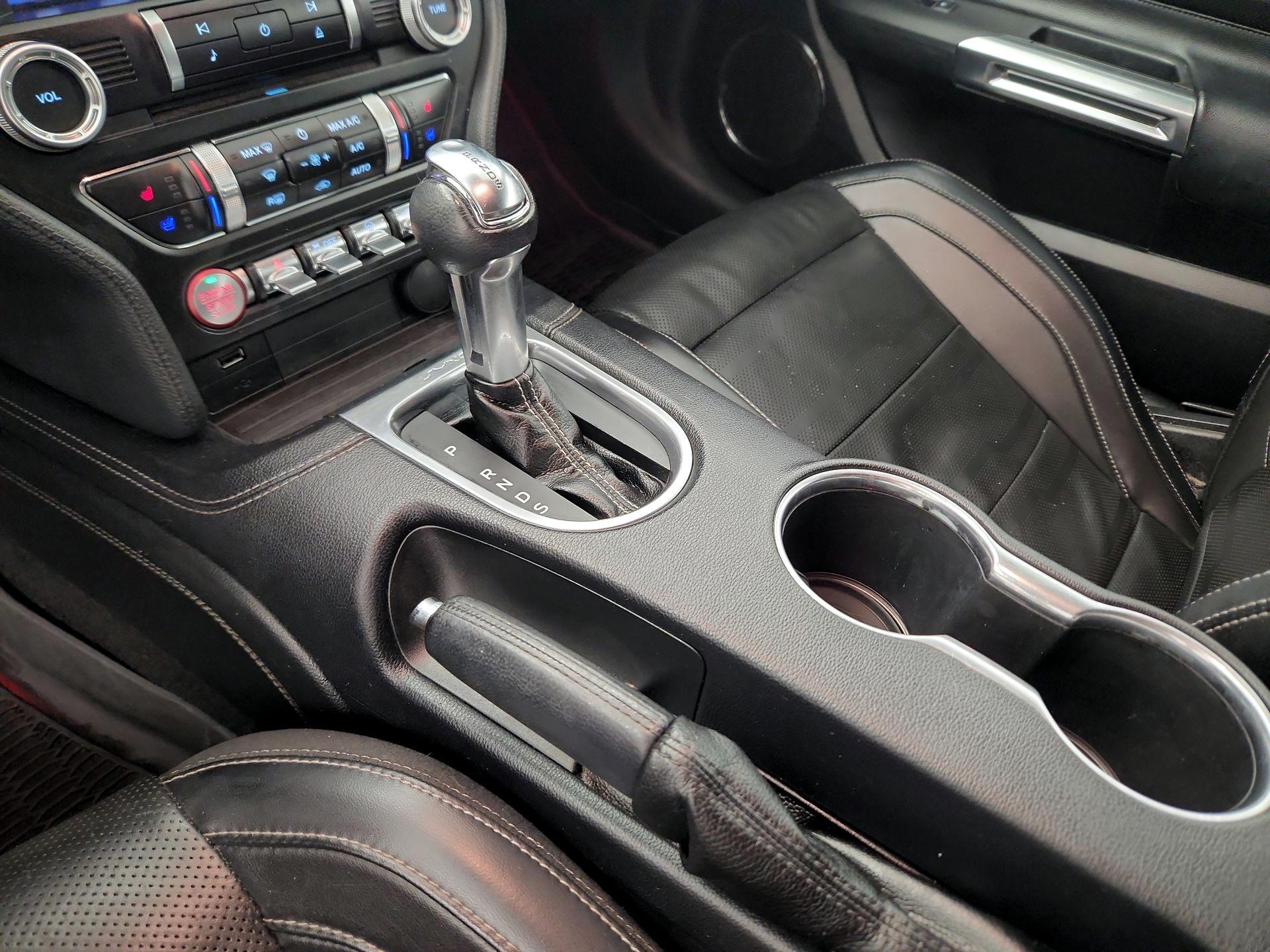 Thumbnail: 2019 Ford Mustang - 18