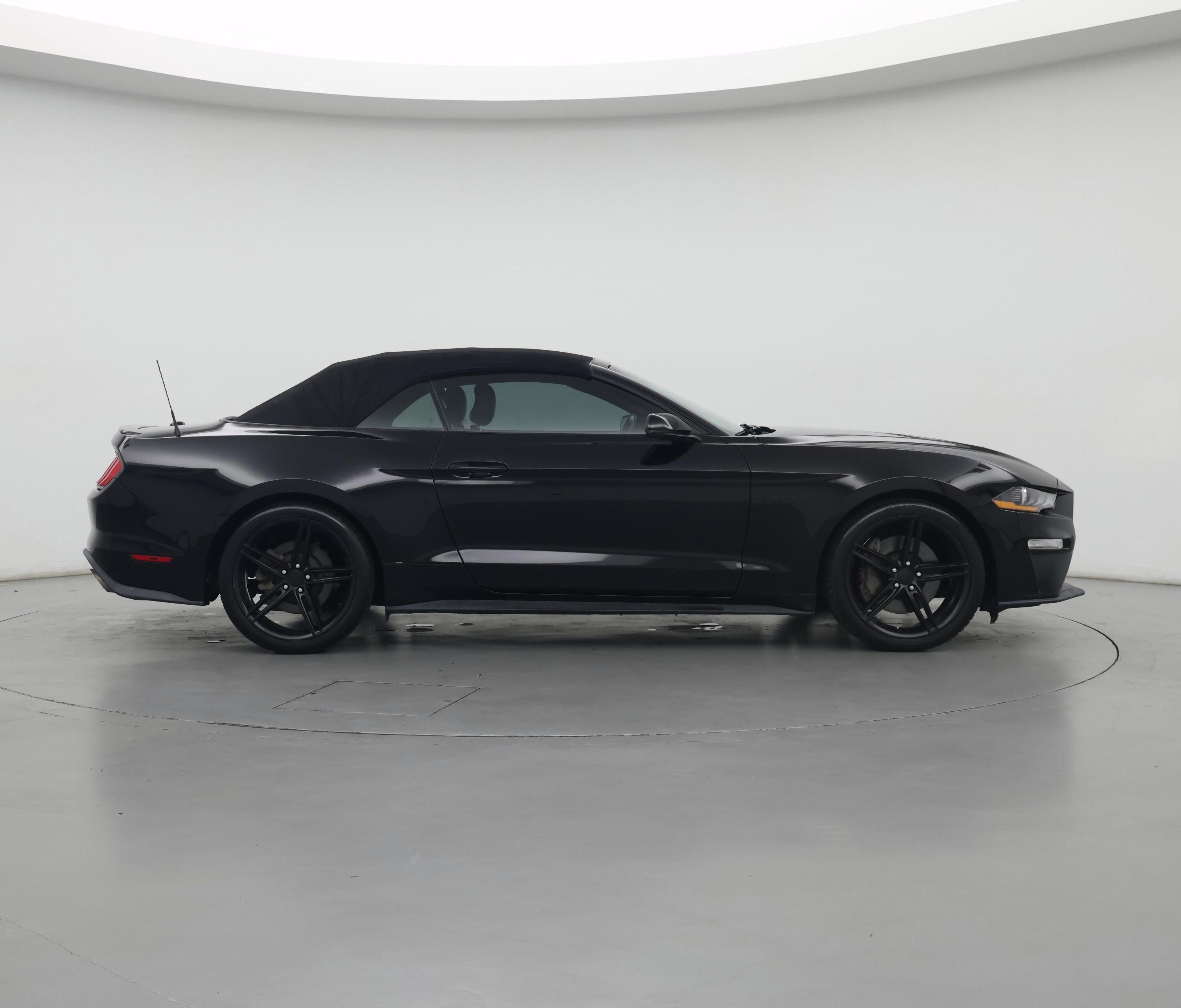 Thumbnail: 2019 Ford Mustang - 7