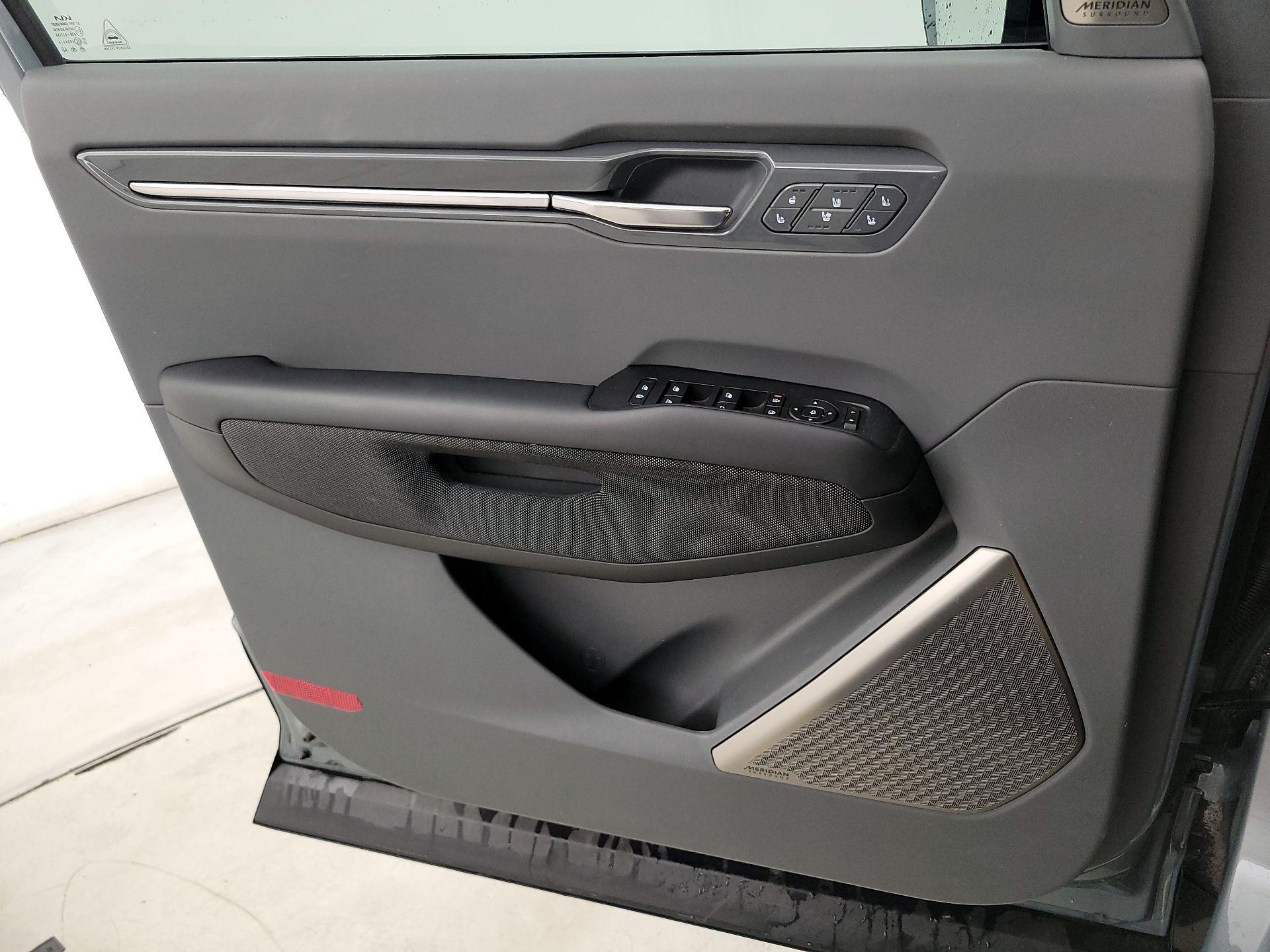 Thumbnail: 2024 Kia EV9 - 12