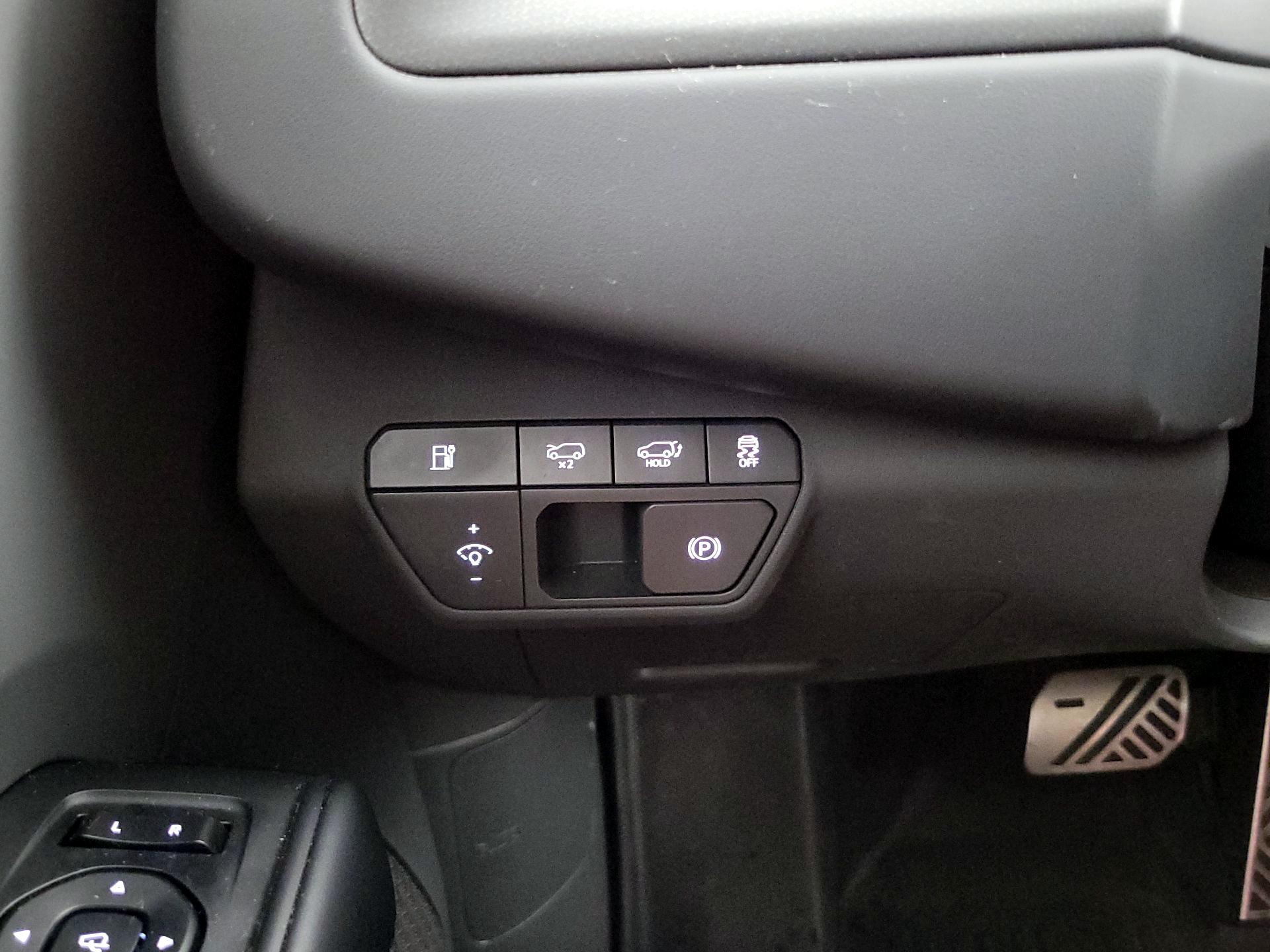 Thumbnail: 2024 Kia EV9 - 13