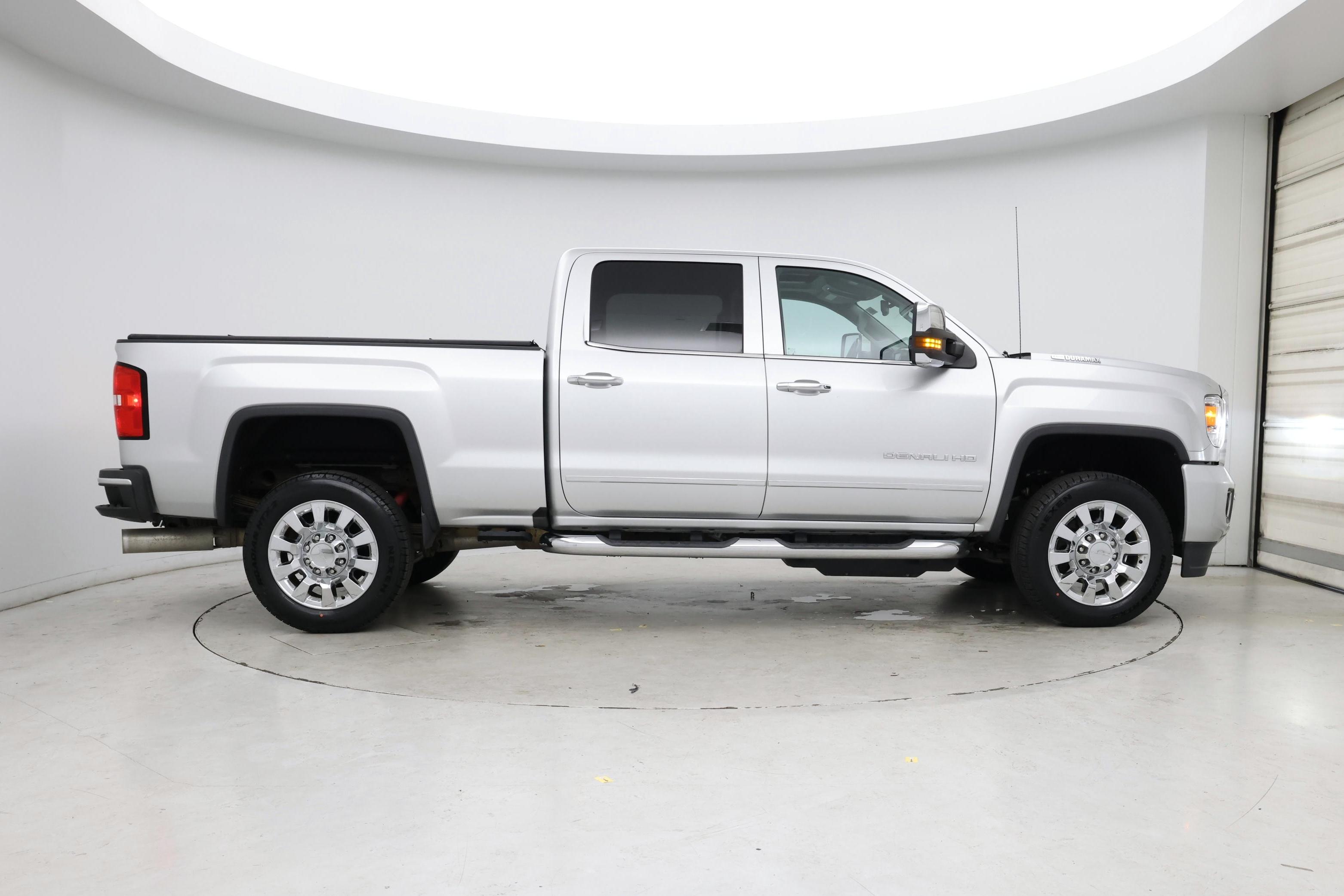 Thumbnail: 2018 GMC Sierra 2500 - 7